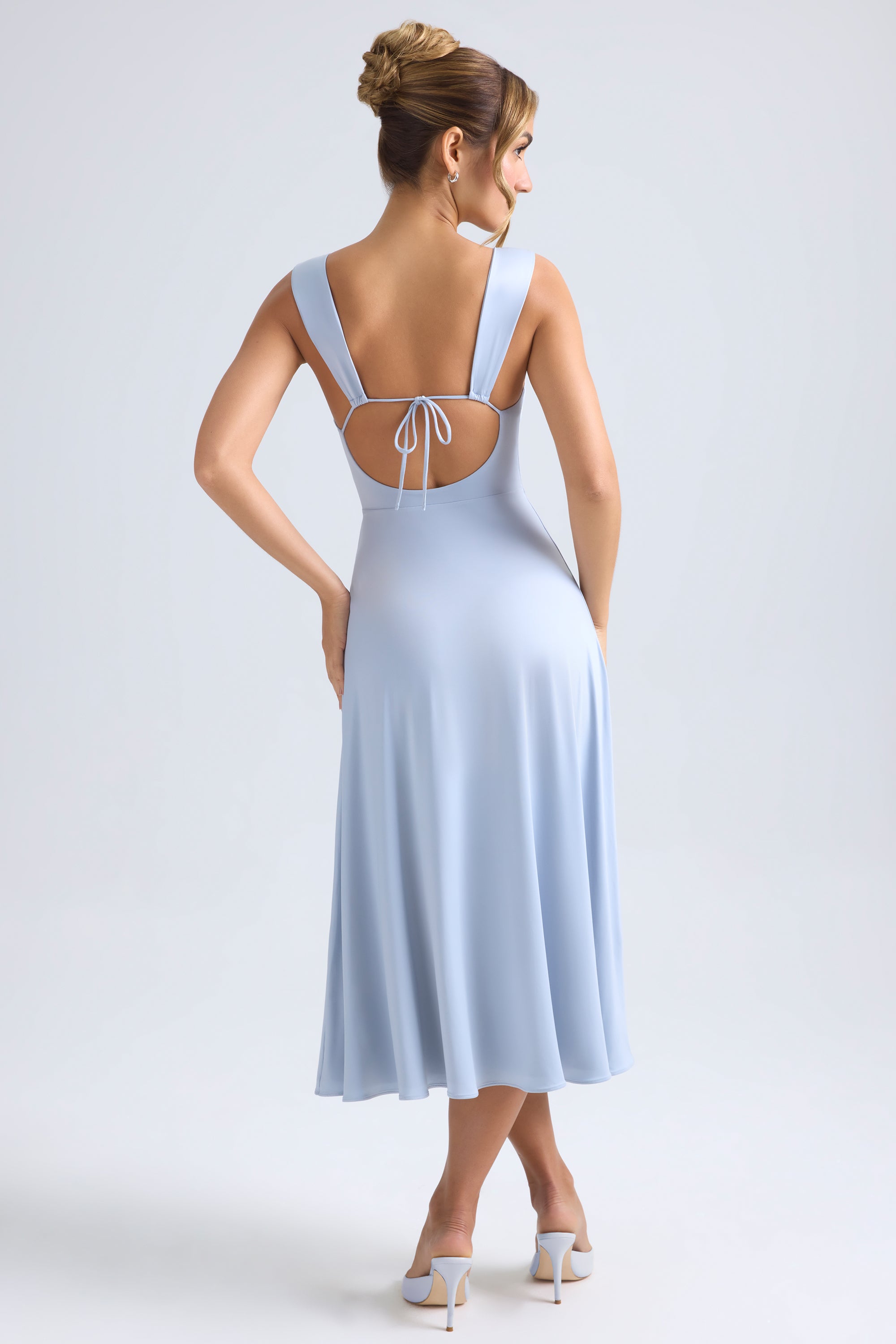 Thandie-Sweetheart-Neck Ruched Midaxi Dress in Light Blue