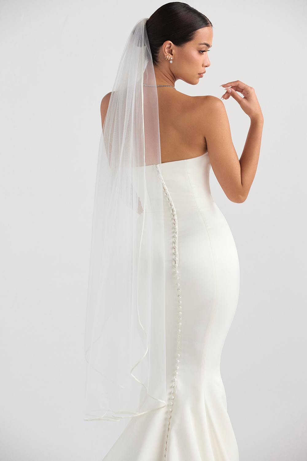 Simone-White Soft Tulle Veil