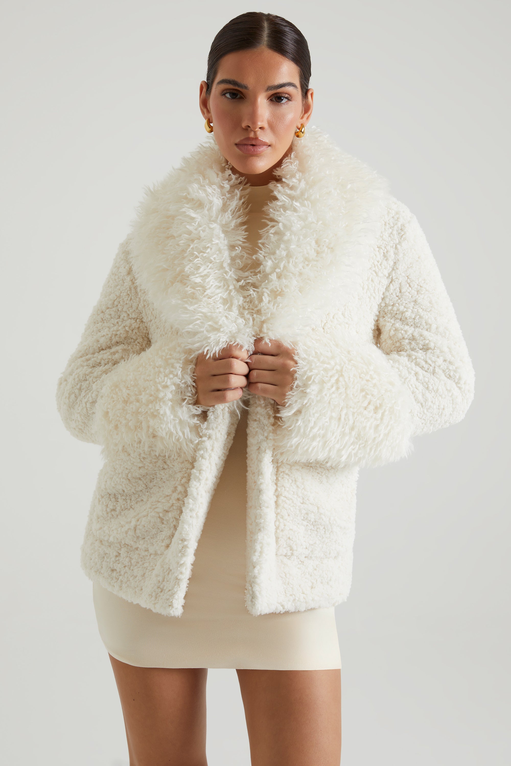 Wynter-Shearling Coat with Large Front Pockets in Cream