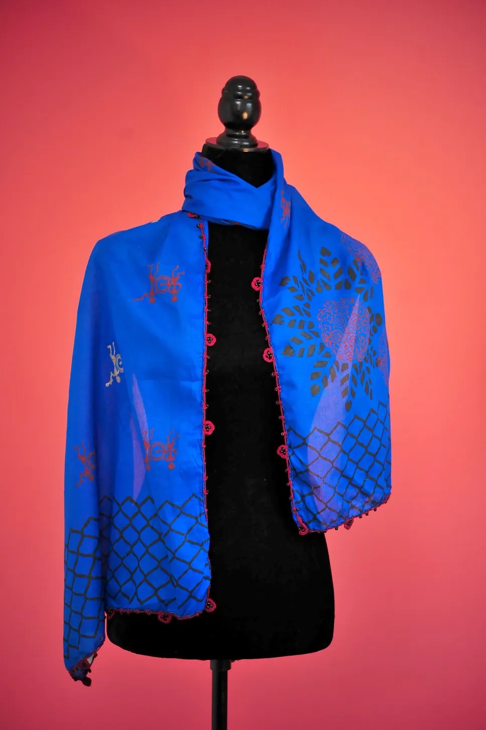 Nuance bleu intense