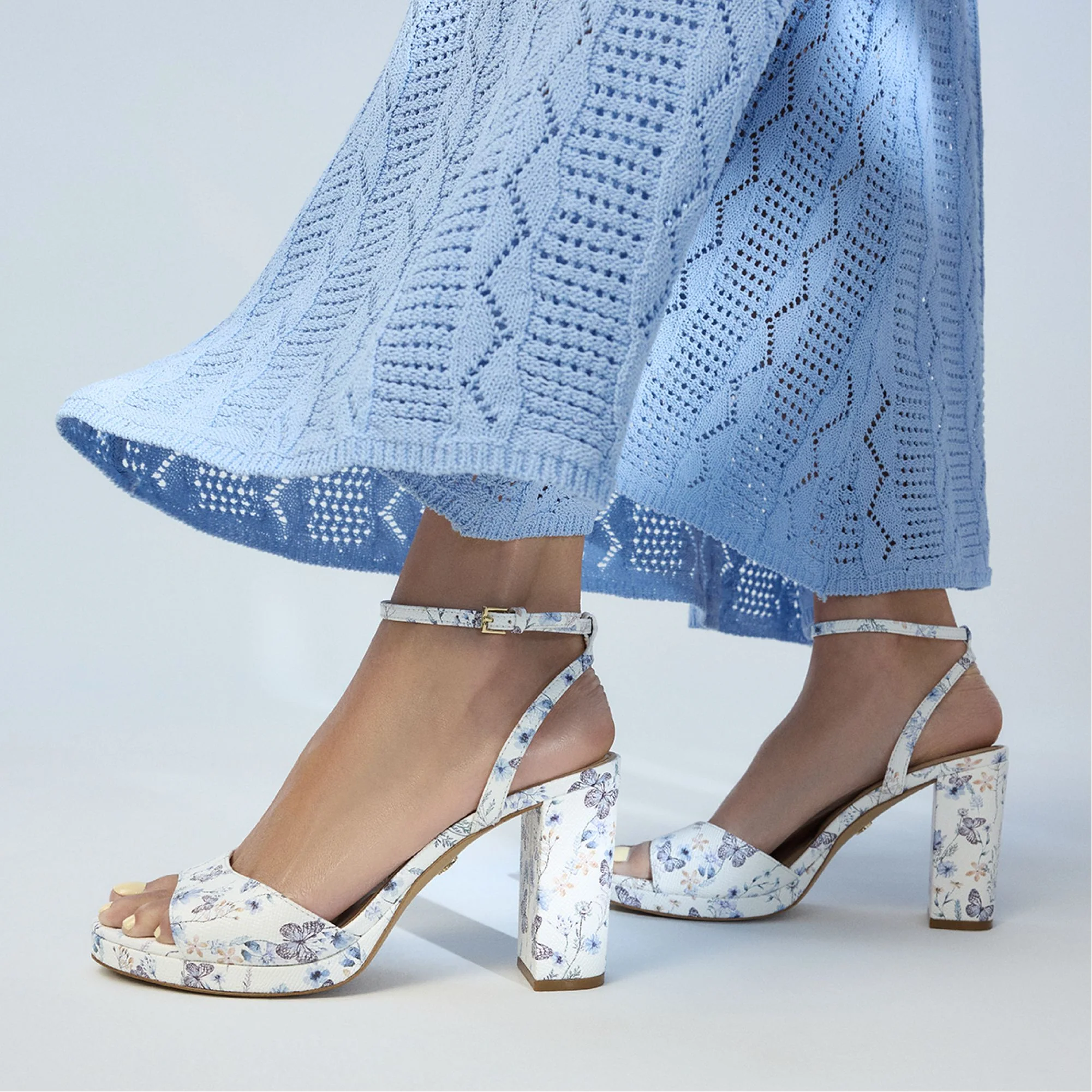 Gracious - Strappy heeled sandal, Block heel - ALDO