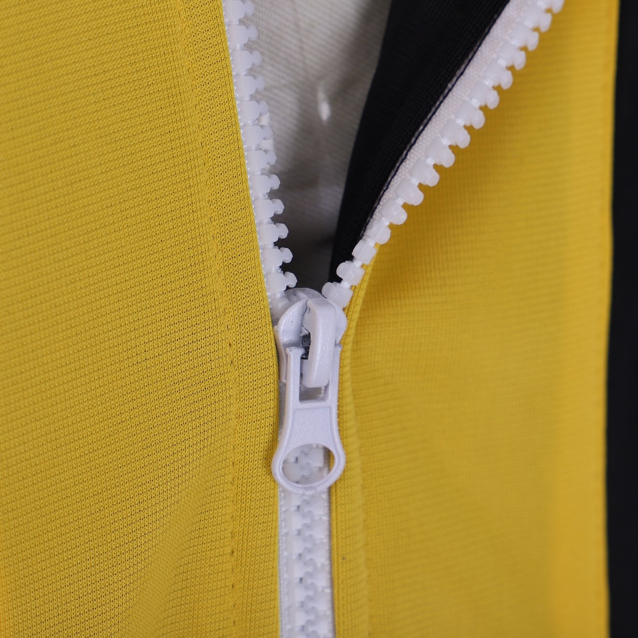 Chaqueta de Cosplay de Chie Satonaka de Persona 4 - Traje Auténtico de Anime - Fantasia Cosera