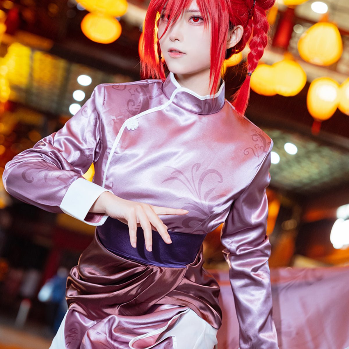 Traje de Cosplay de Chigiri de Blue Lock Anime Kung Fu Tang Sui con Peluca de Fibras Sintéticas Rosa Talla Ajustable - Fantasia Cosera