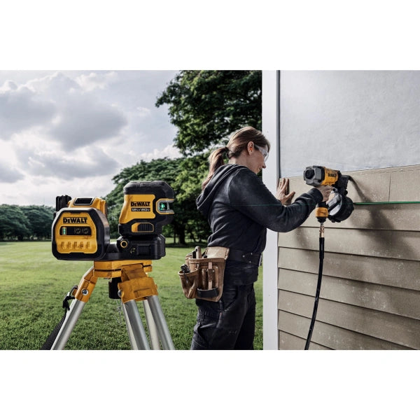 20V MAX LithiumIon Cordless Green Line 5Spot Laser Kit 2.0 Ah - MadeInUSA