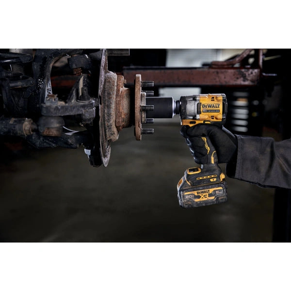 ATOMIC 20V MAX LithiumIon Brushless Cordless 38 Impact Wrench With Hog Ring Anvil Kit 5.0Ah - MadeInUSA