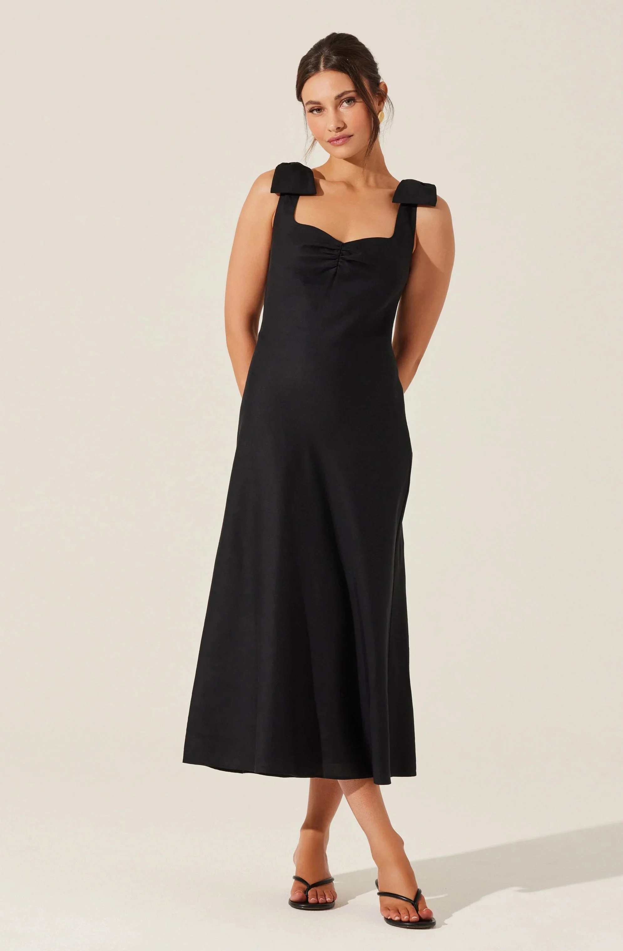 Kateleya Bow Detail Midi Dress