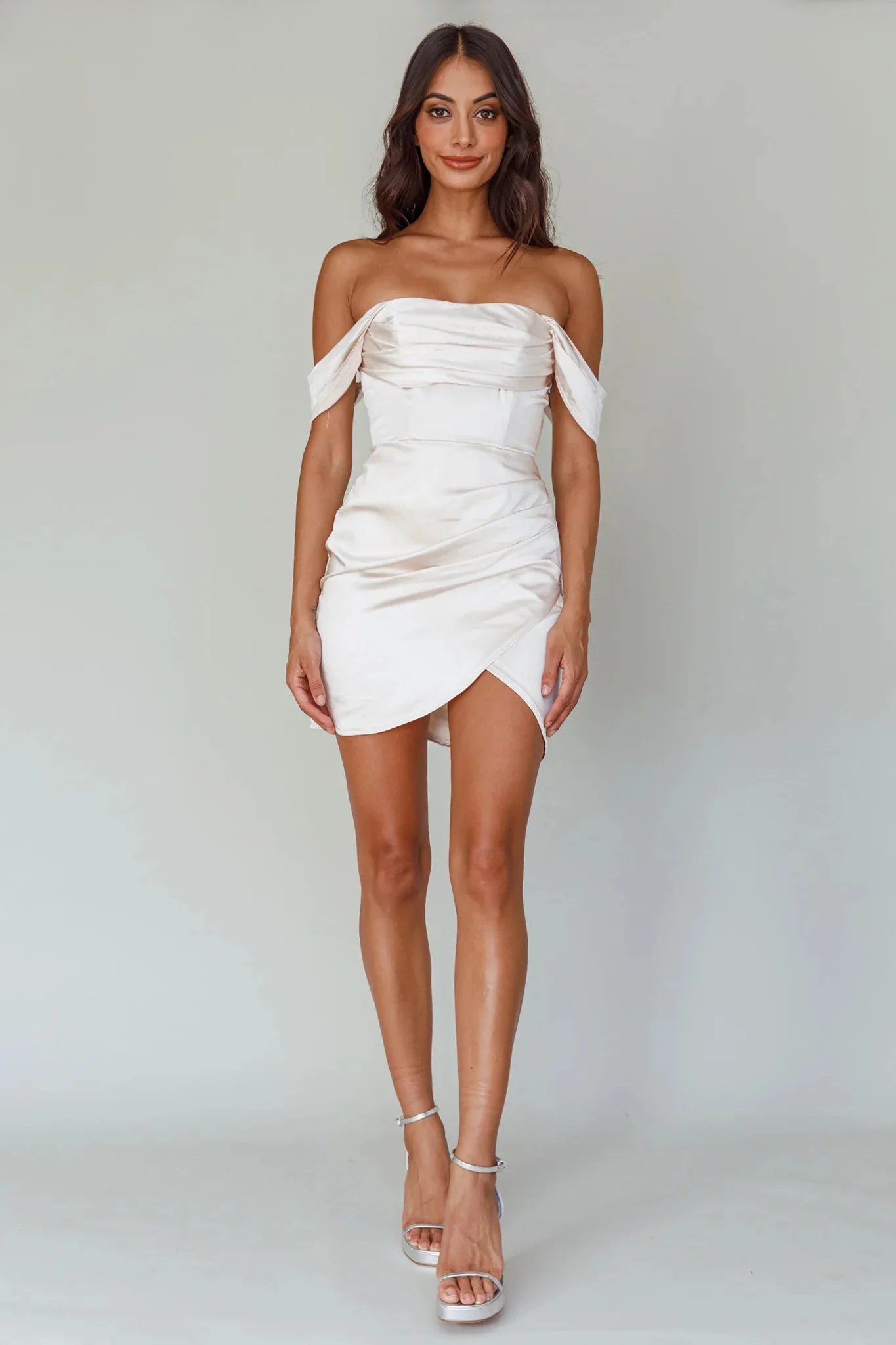 Night To Remember Off-Shoulder Dress Champagne