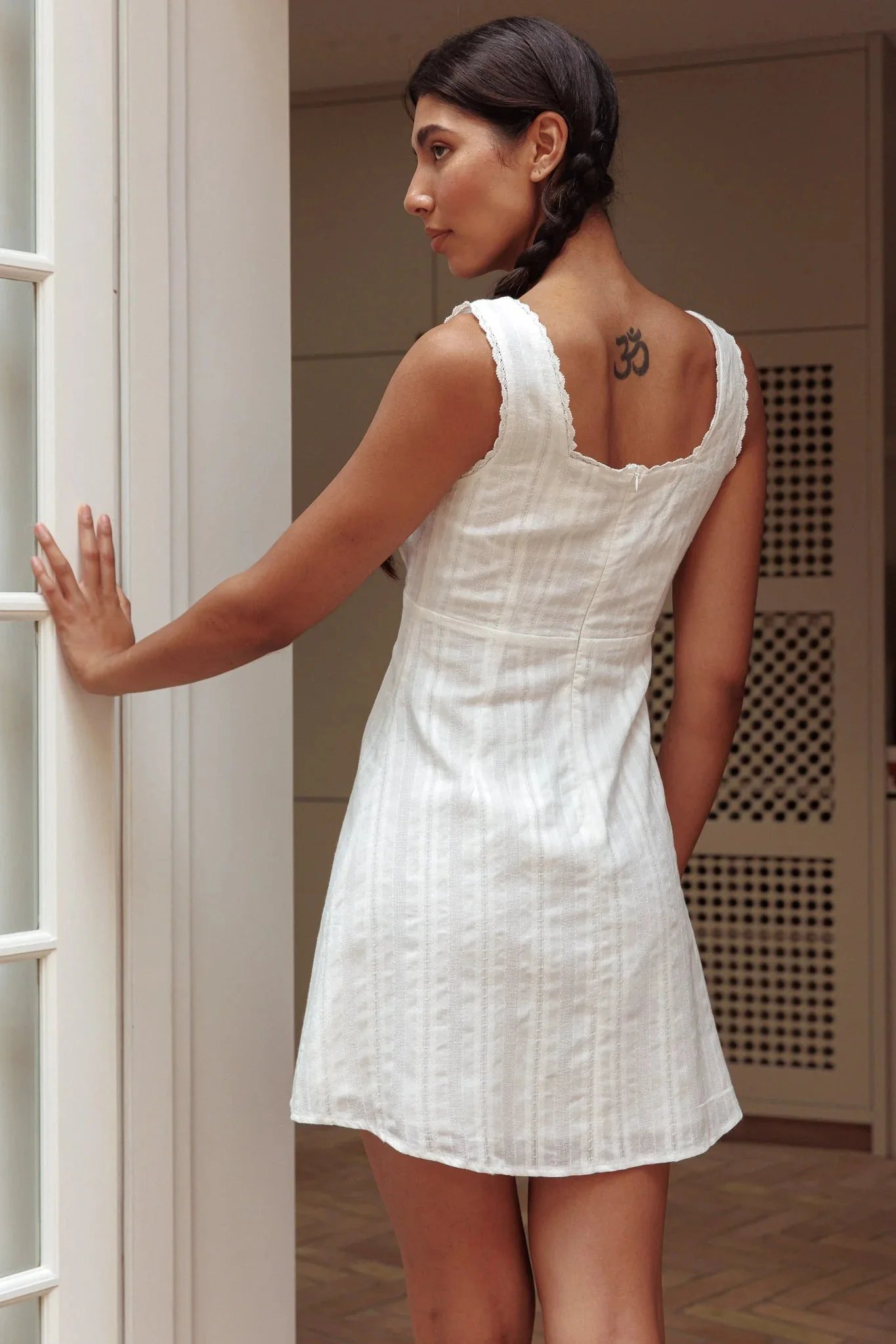 Aura Girl Square Neckline Mini Dress White