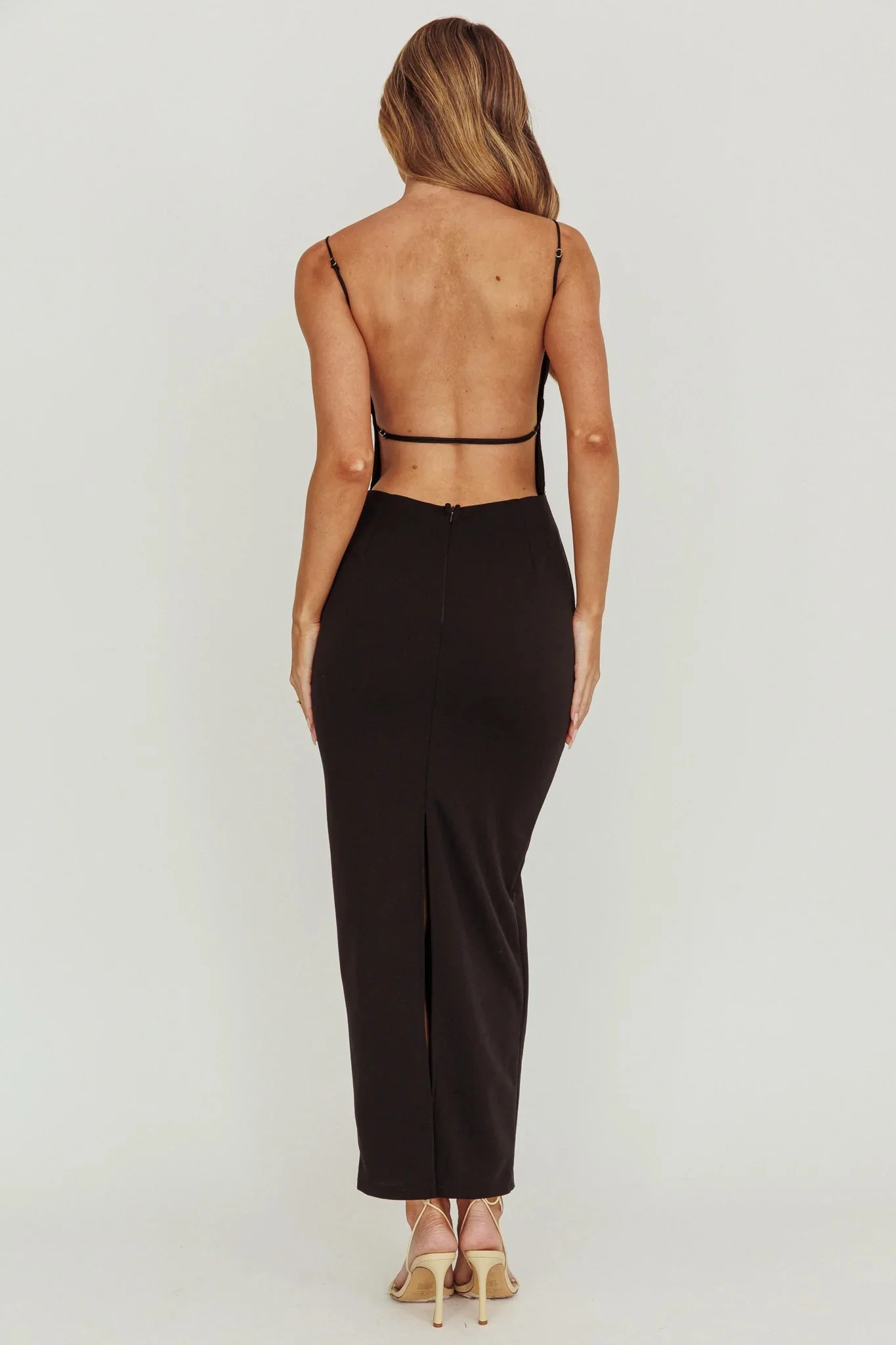 Yindi Backless Boat Neck Maxi Dress Black