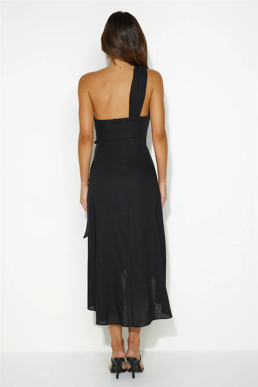 Holding On Midi Dress Black