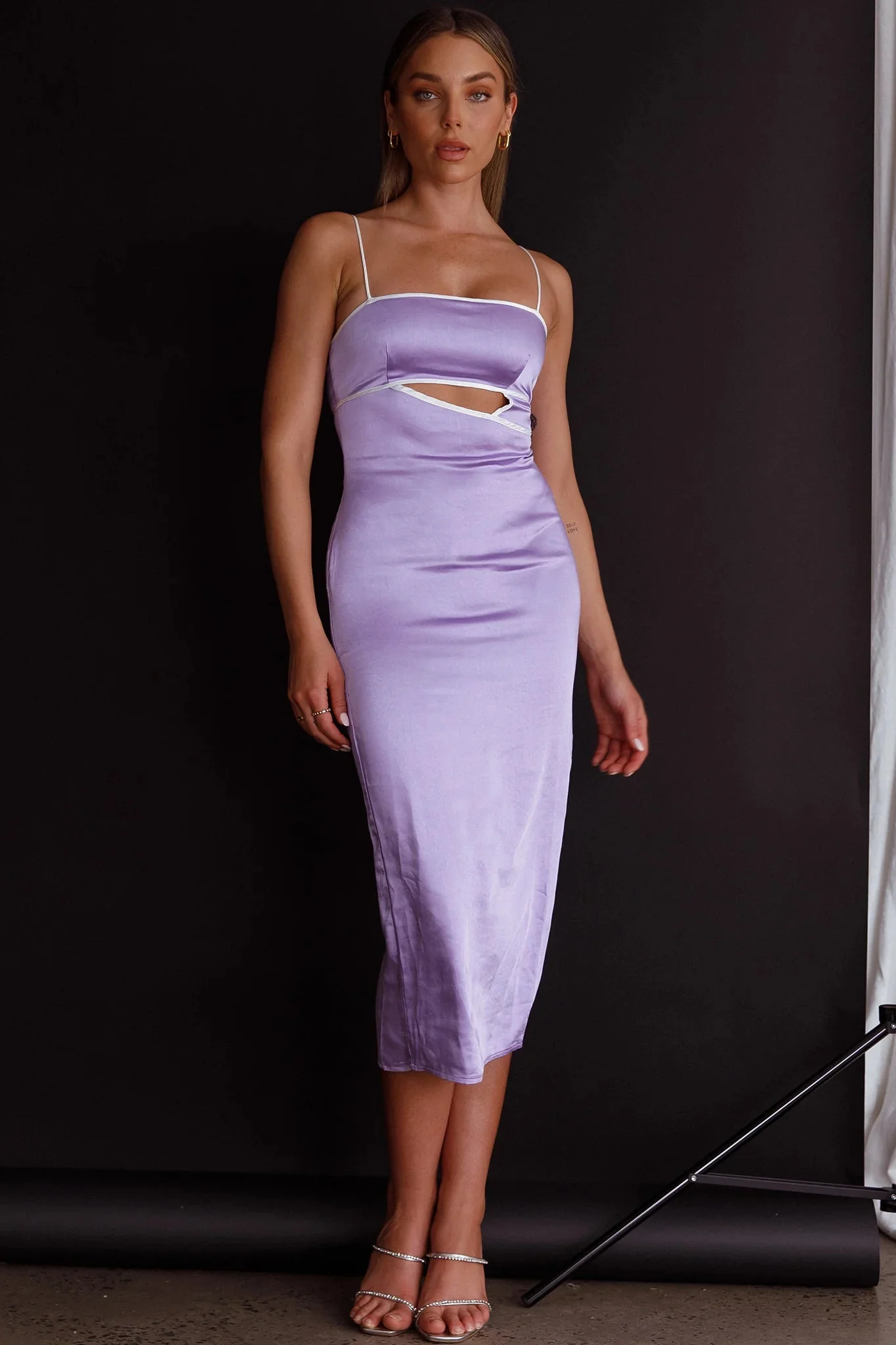 Laia Cut-Out Bodice Midi Dress Lilac