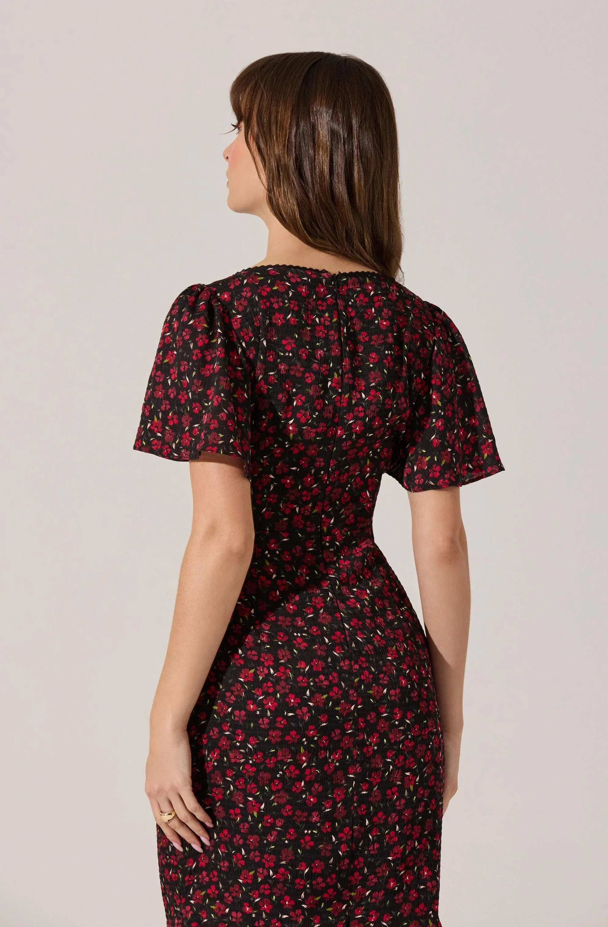 Sara Floral Lace Trim Dress
