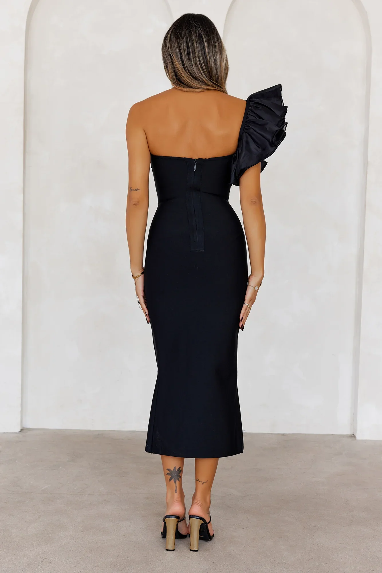 Leading Lights One Shoulder Bandage Midi Dress Black