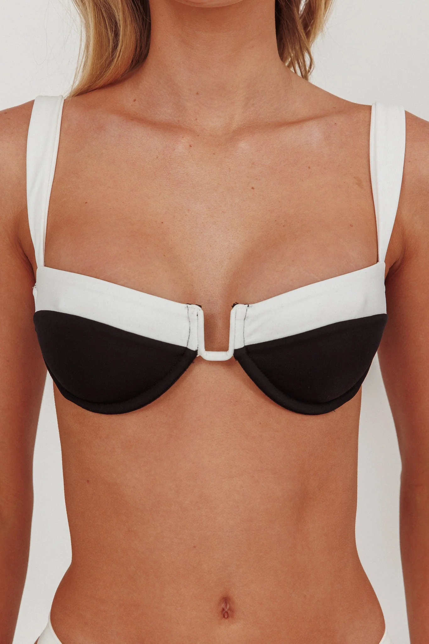 Saskia Underwire Tied Back Bikini Top Black/Off White