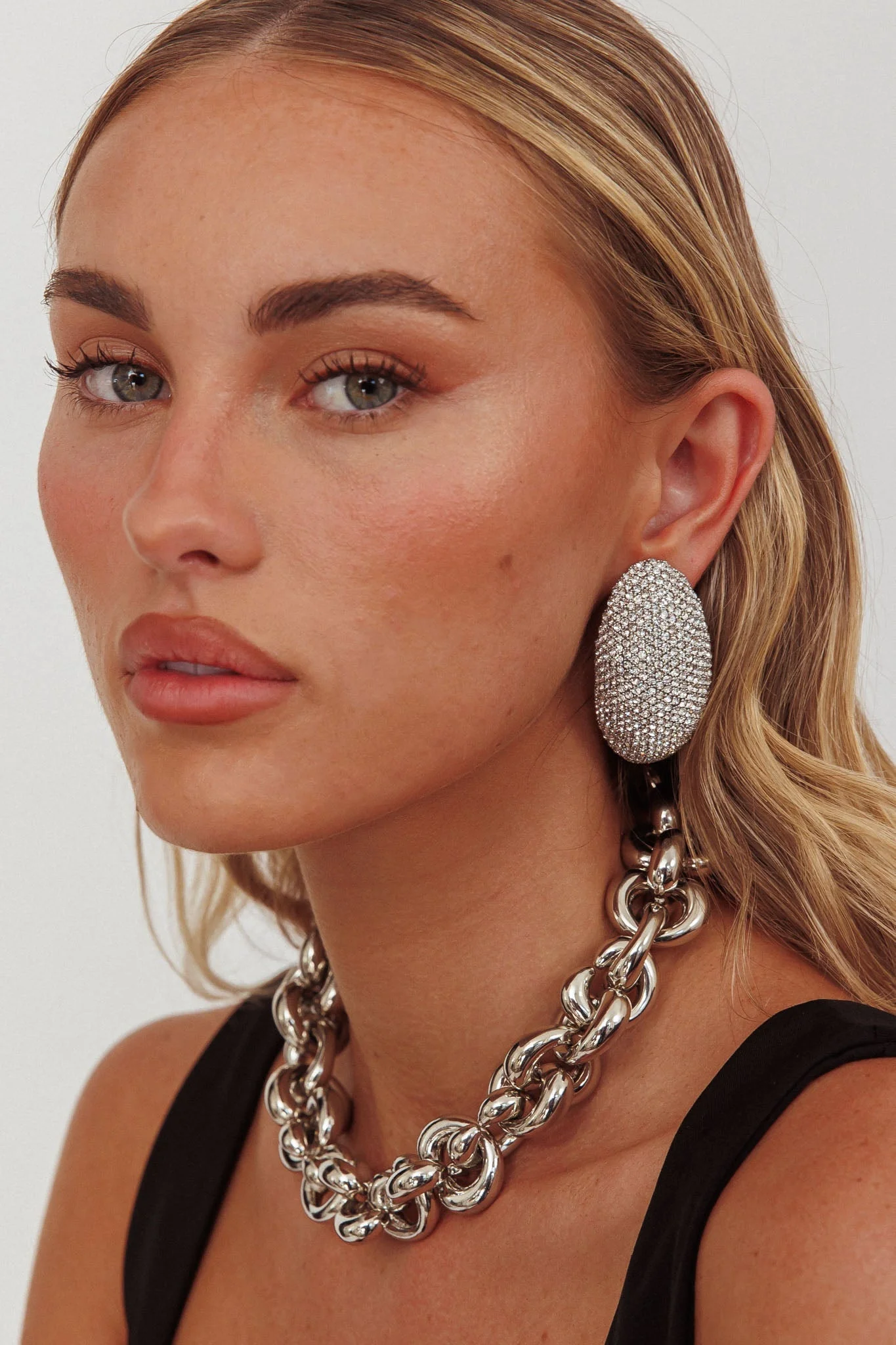 Candice Oval Cabochon Earrings Silver Diamante