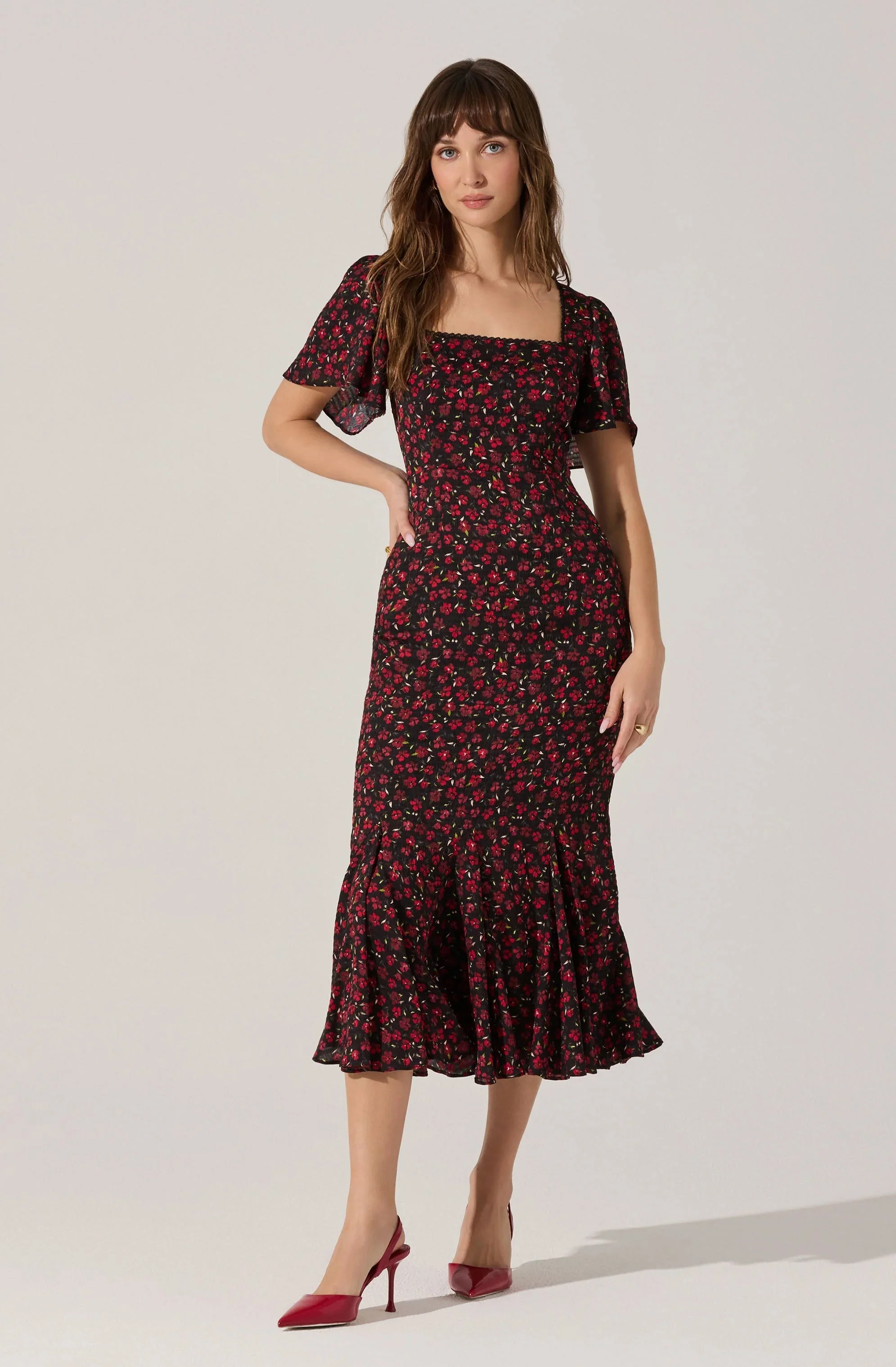 Sara Floral Lace Trim Dress