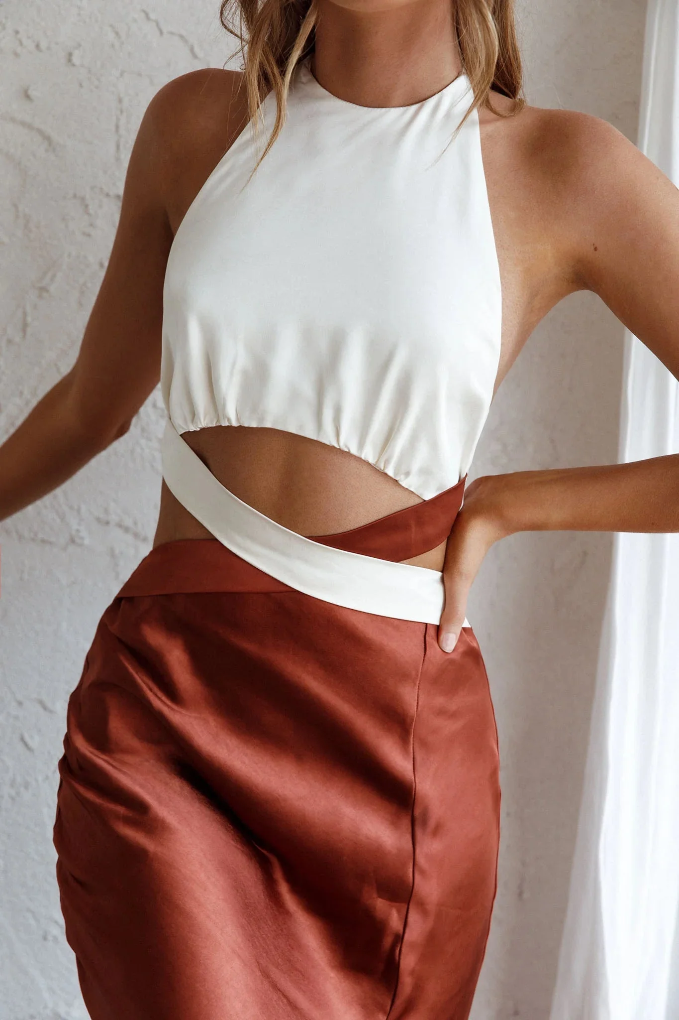 Social Butterfly Cut-Out Waist Midi Dress White Brown