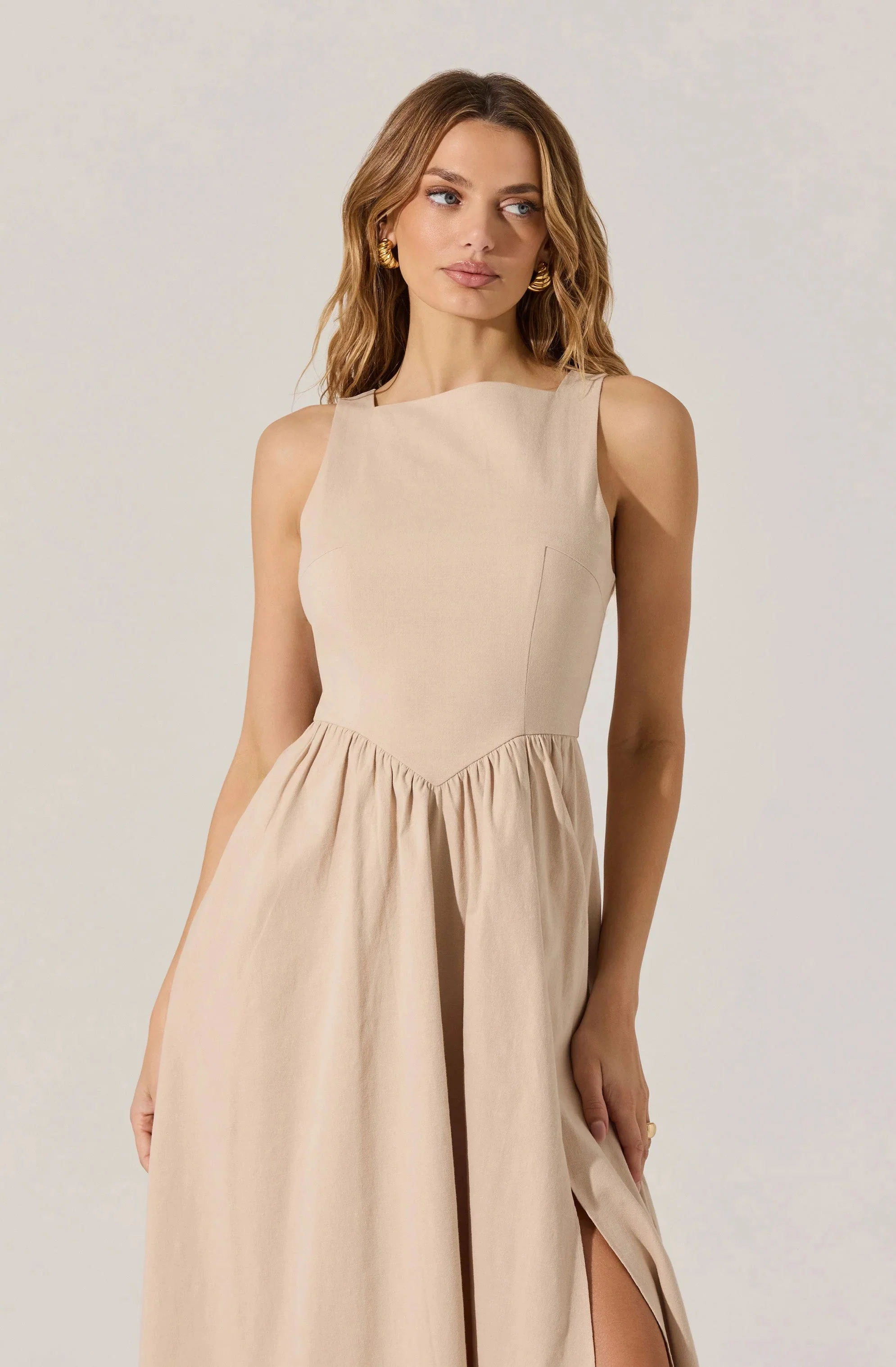 Bow Back Apron Midi Dress