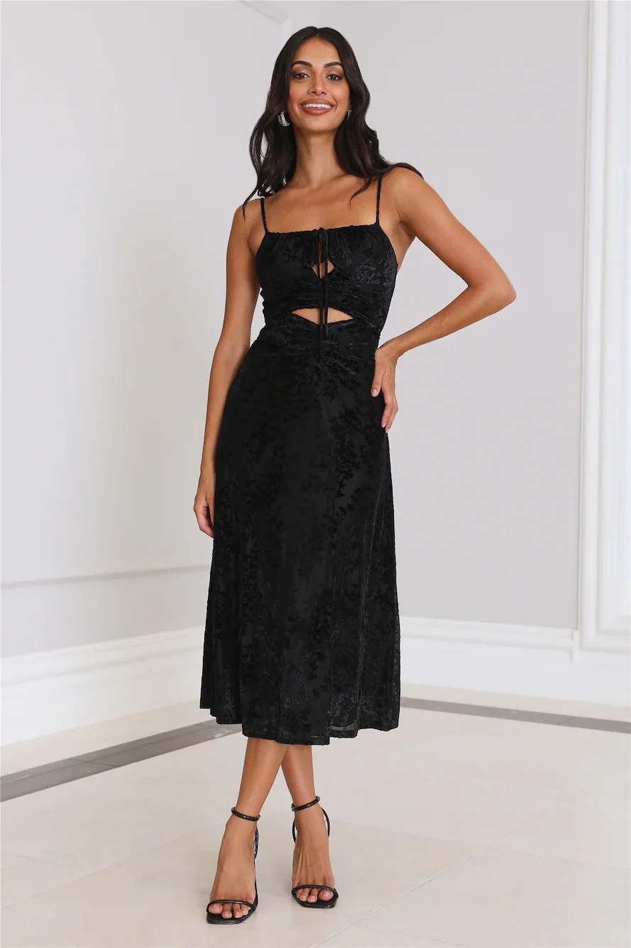 It's Giving Attitude Midi Dress Black