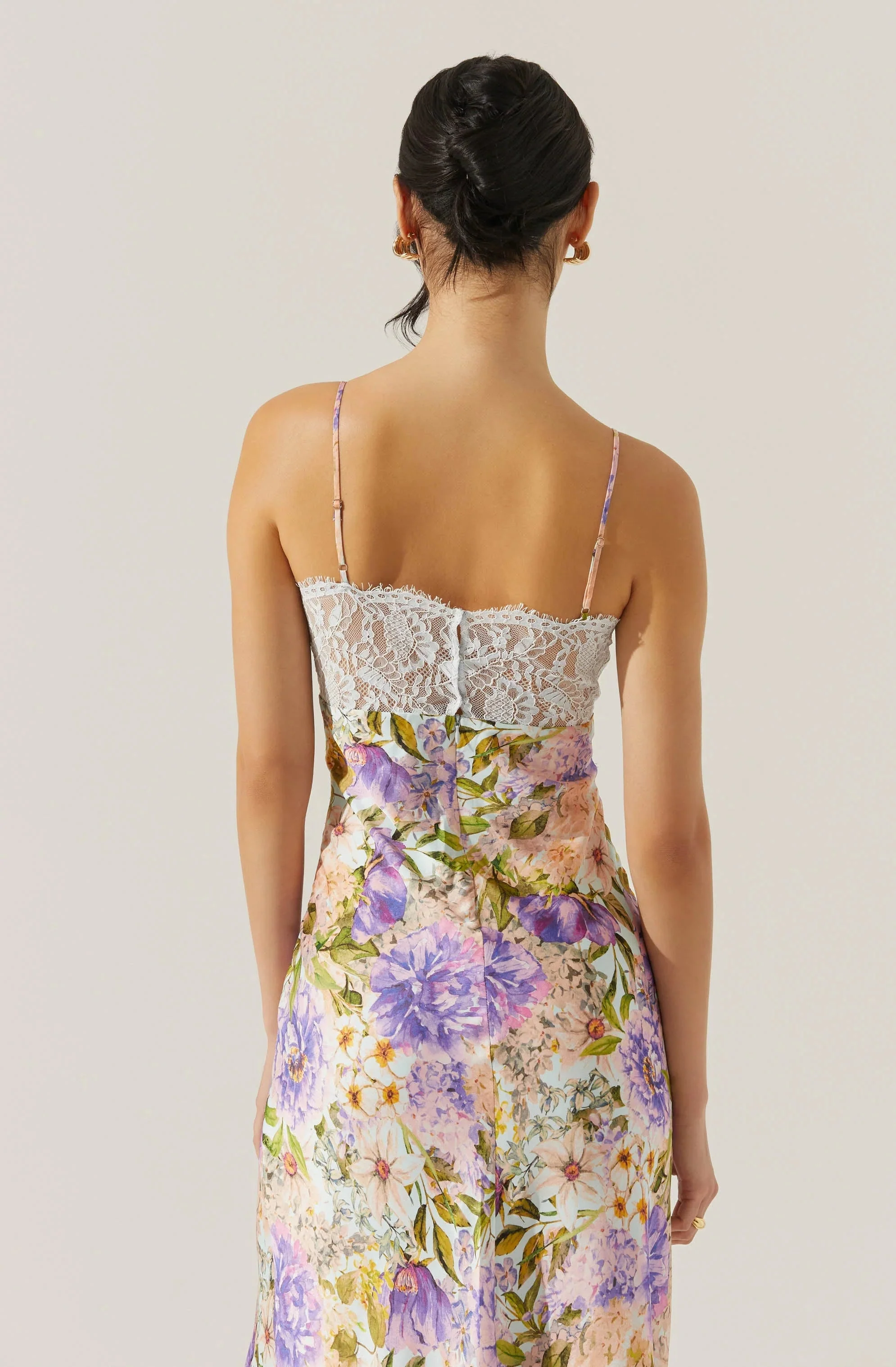 Ivanna Floral Lace Maxi Dress