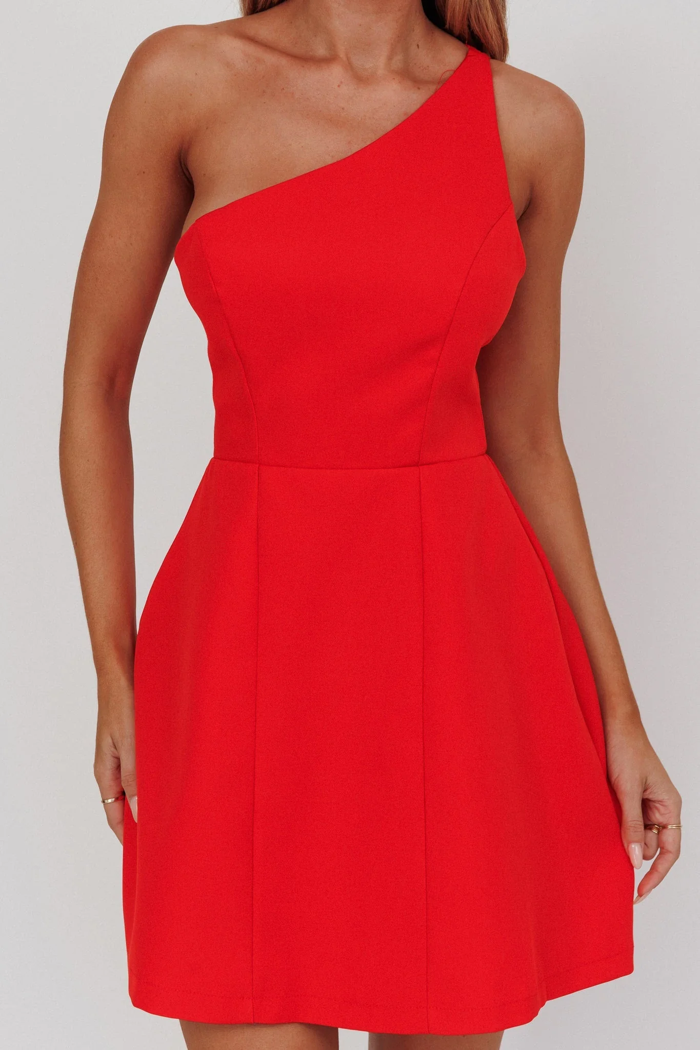 Opulent One-Shoulder Mini Dress Red