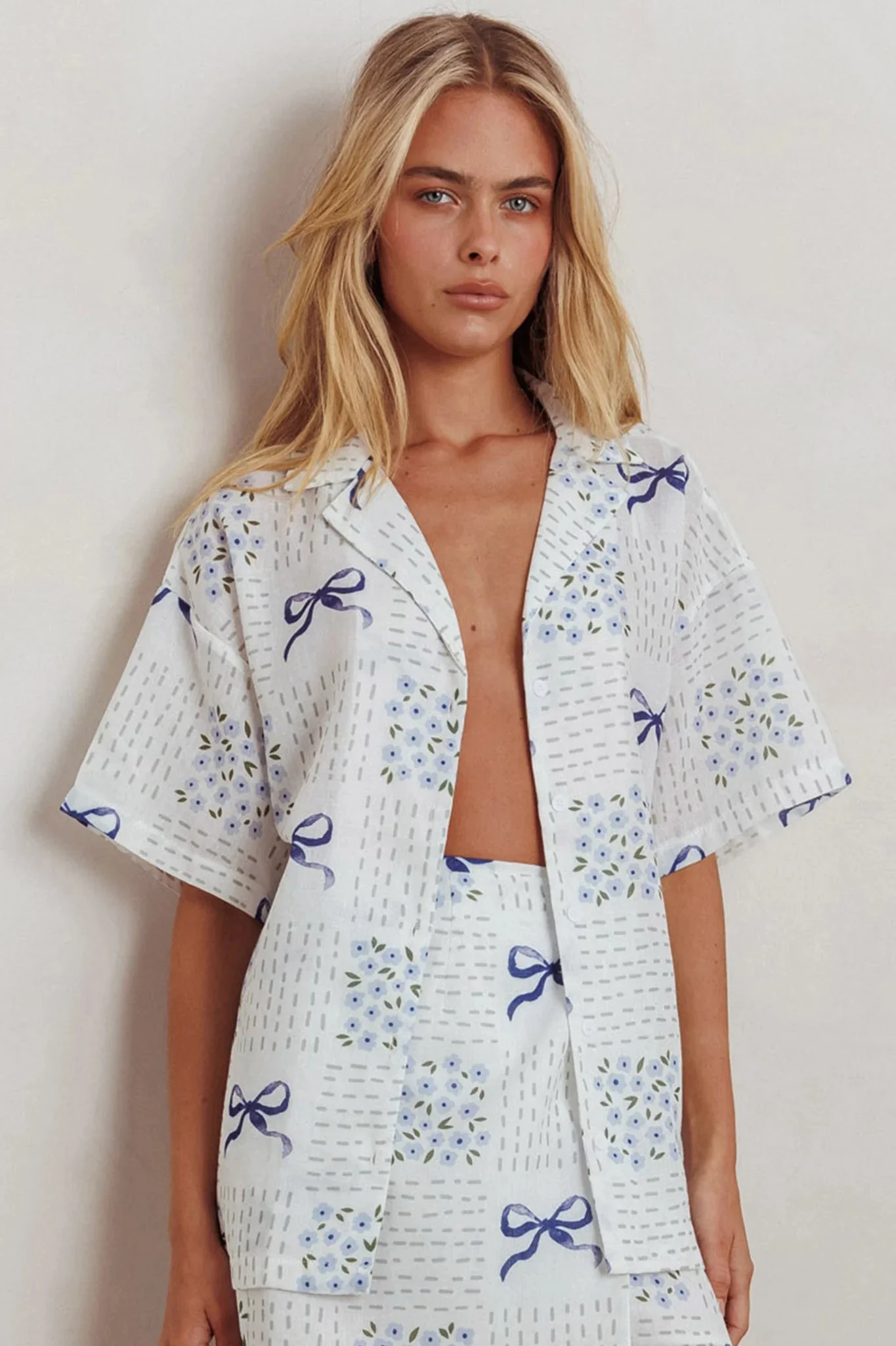 Ithaca Short Sleeve Button Shirt Bow Print Blue