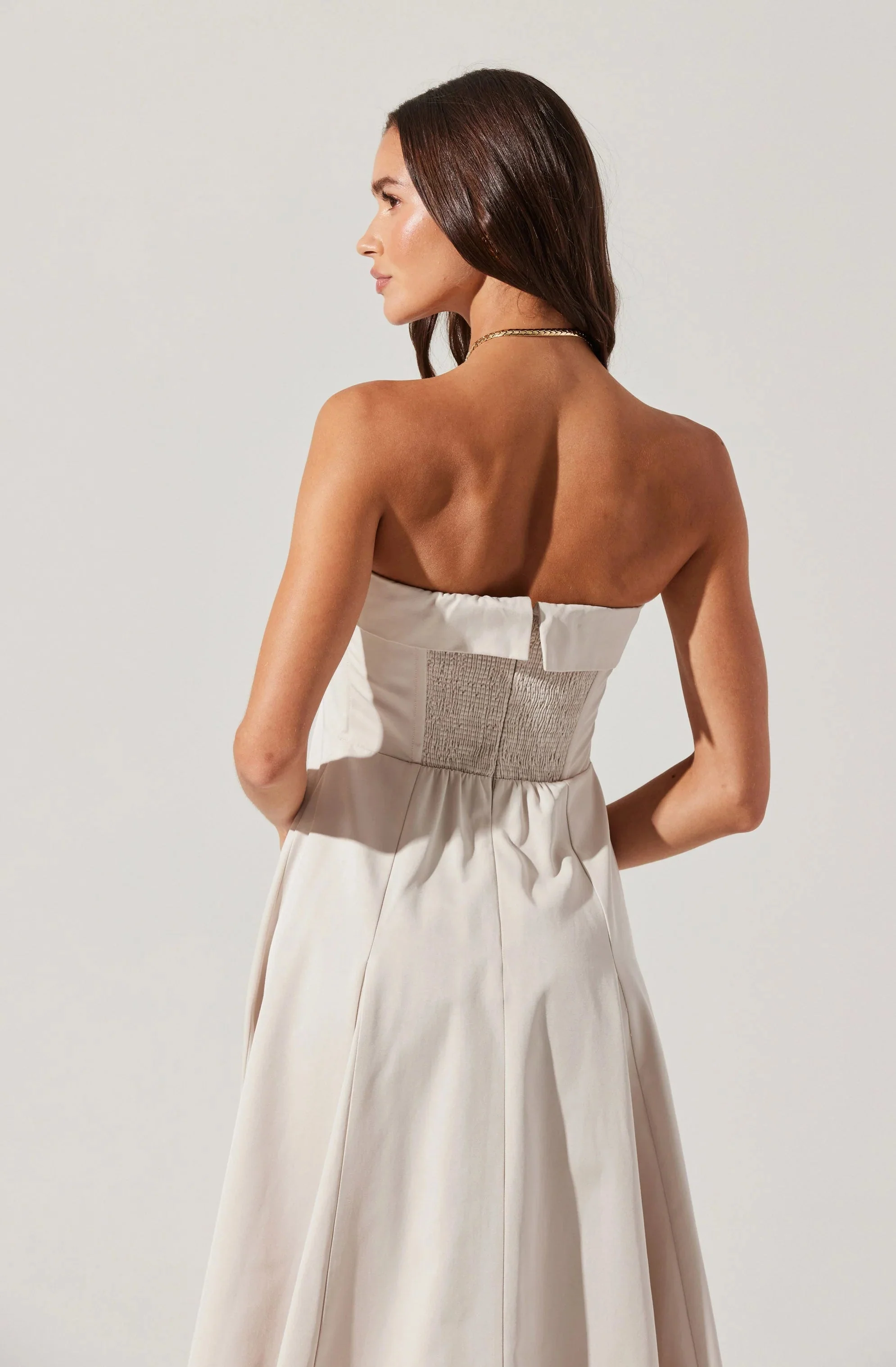 Ayeri Strapless Midi Dress