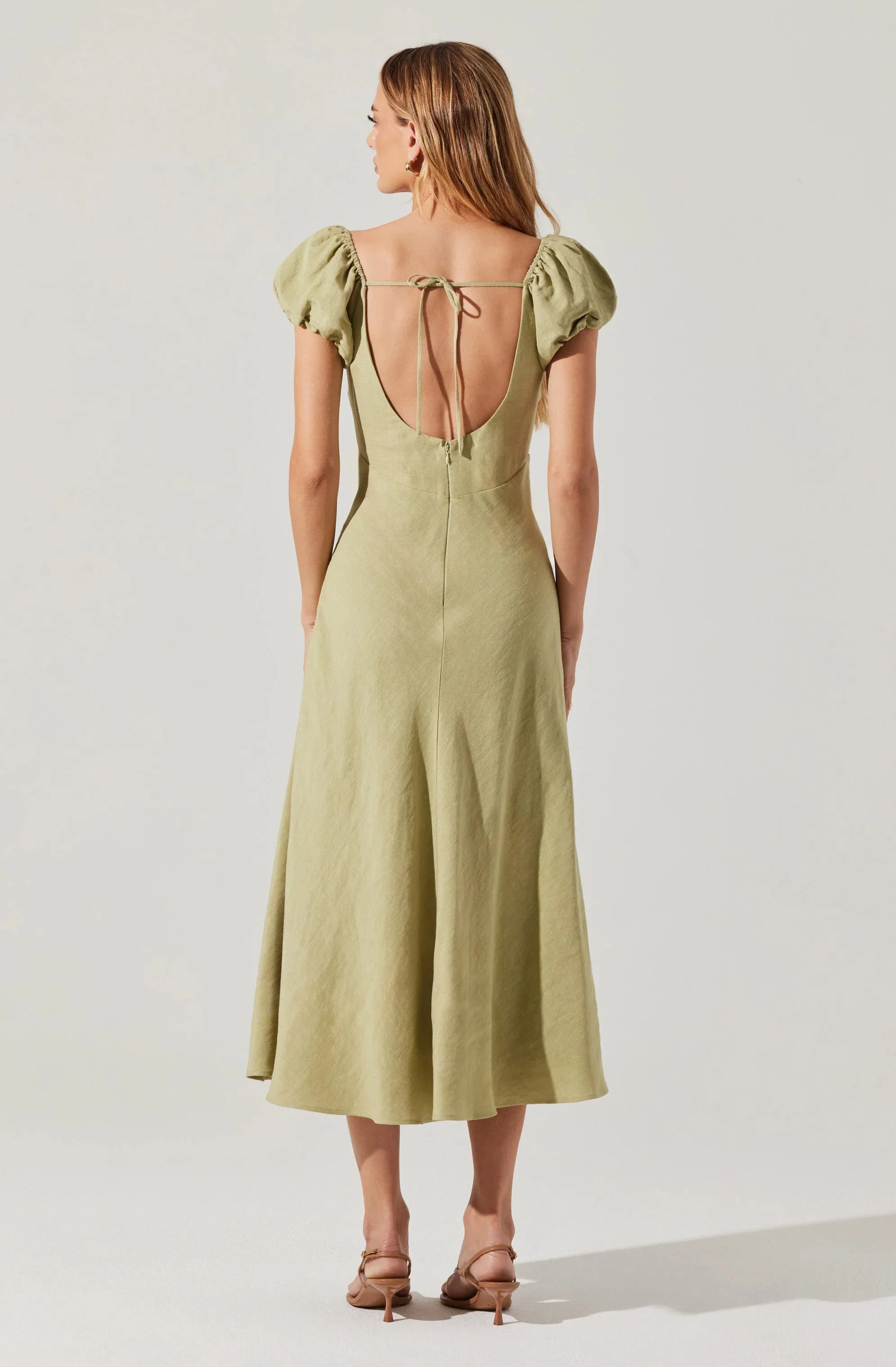 Leocadia Embroidered Puff Sleeve Dress