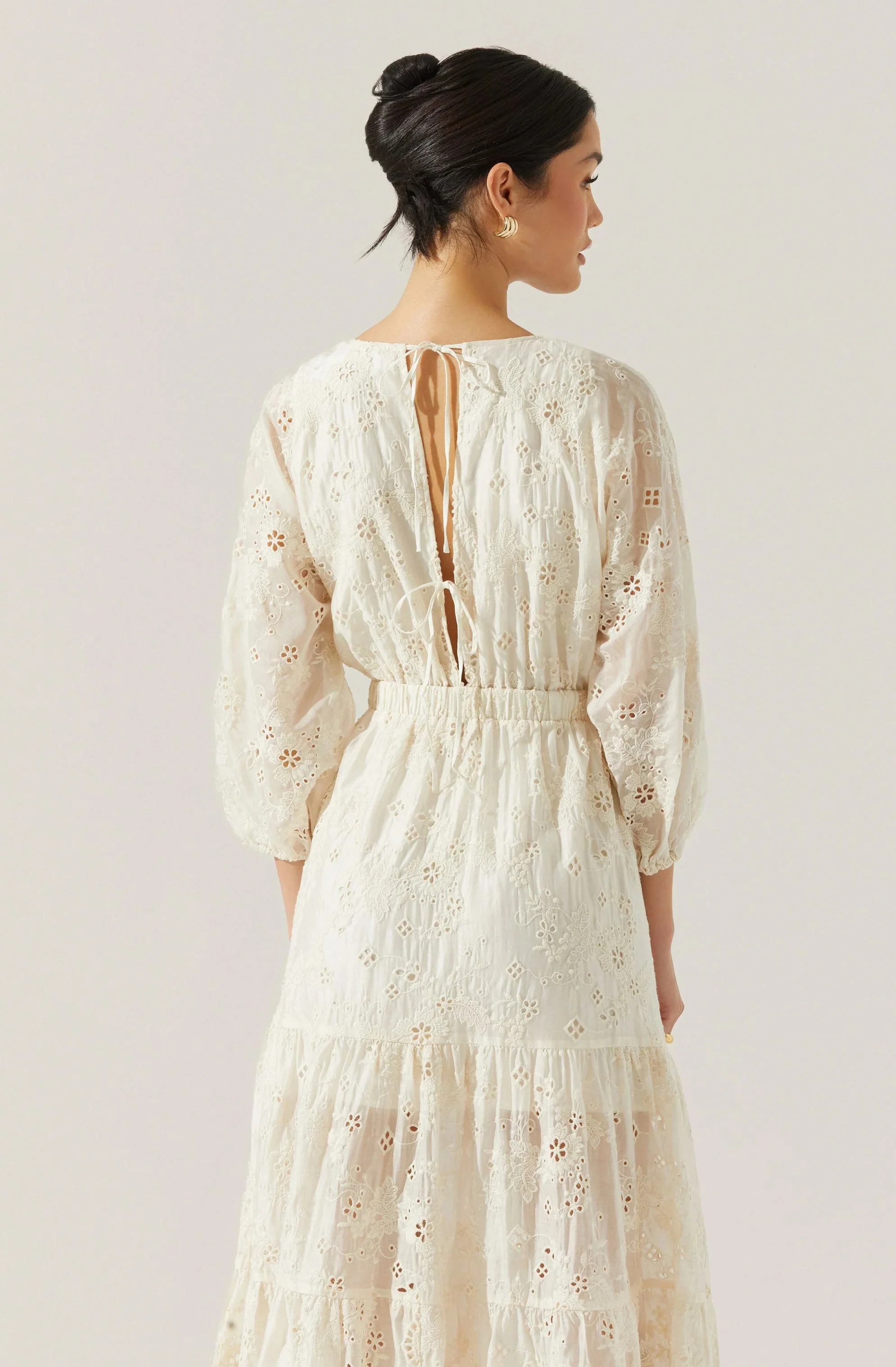 Jesalyn Floral Eyelet Maxi Dress