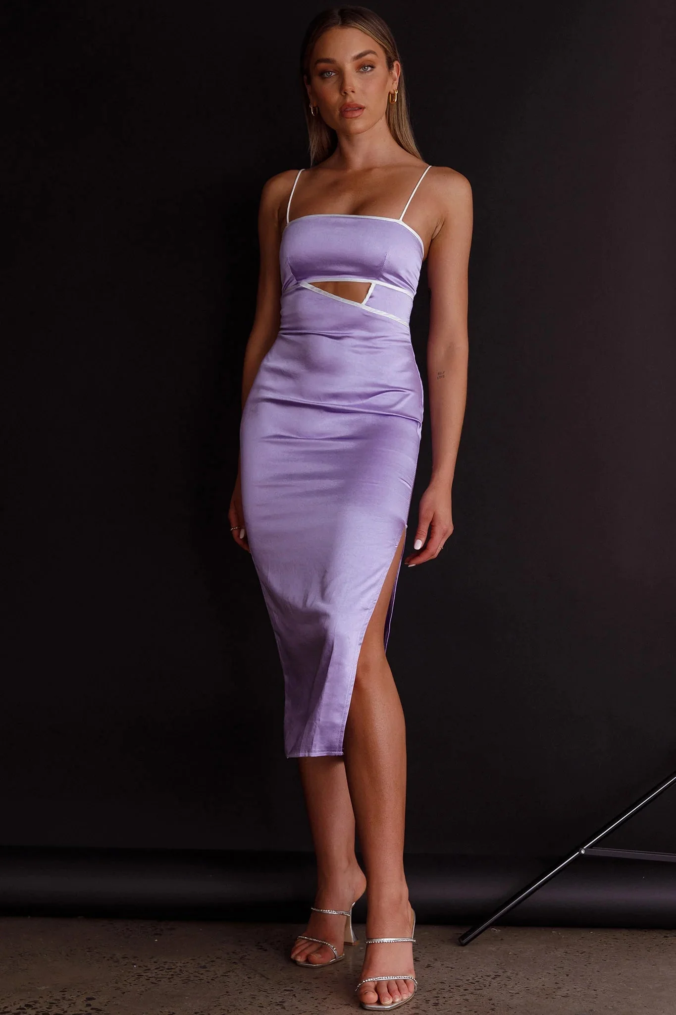 Laia Cut-Out Bodice Midi Dress Lilac