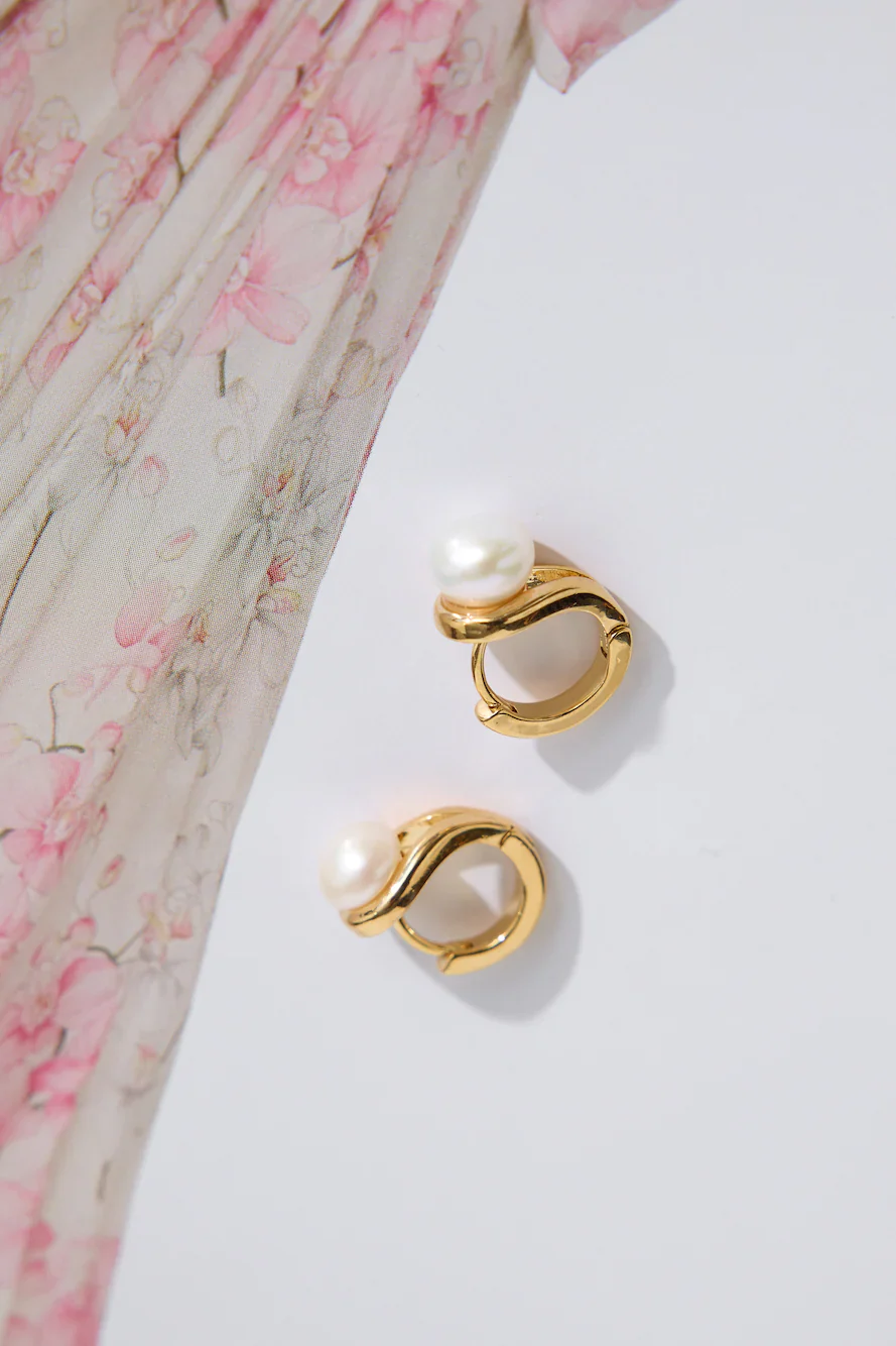 Kaida Pearl Earrings Gold