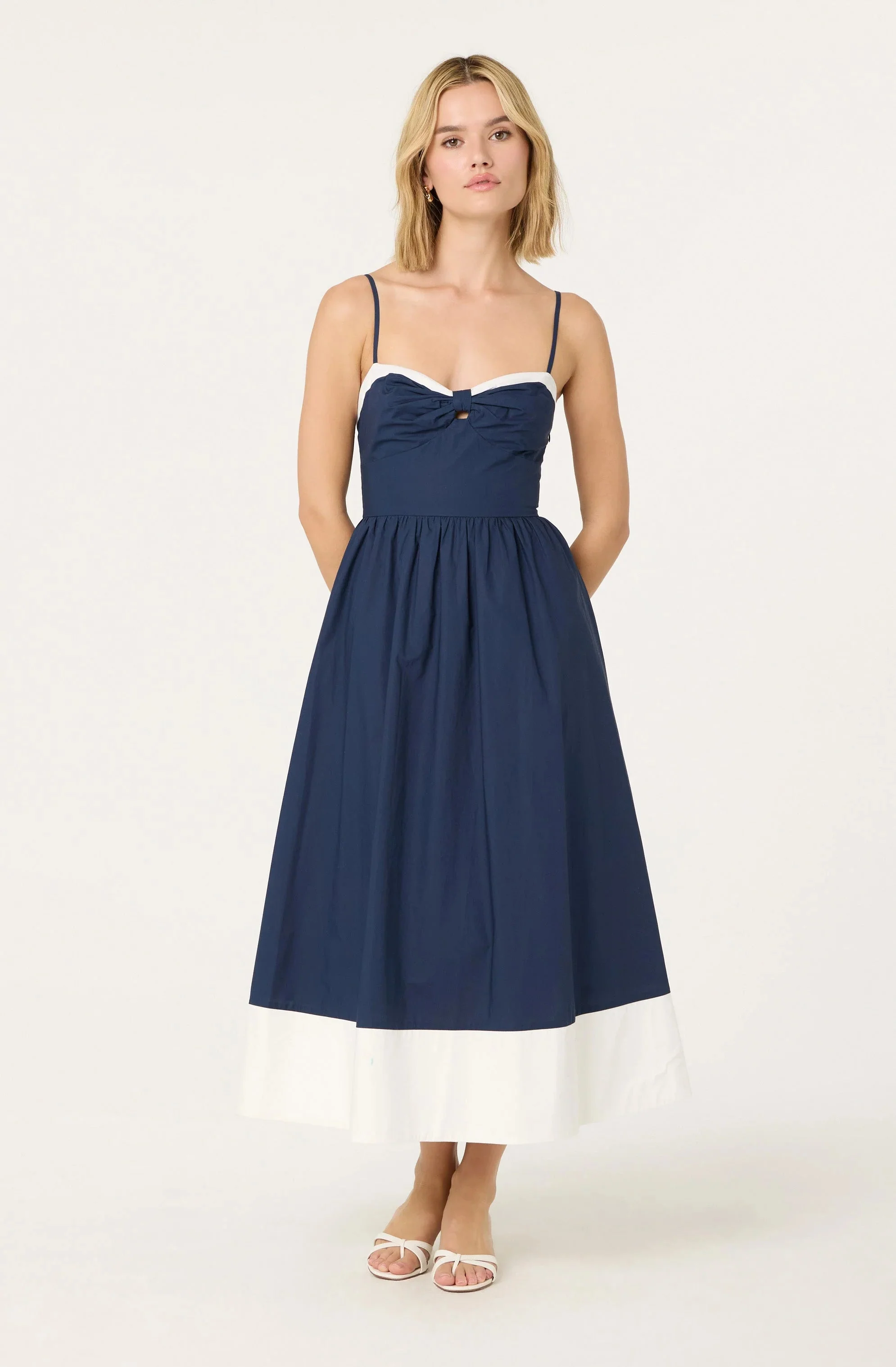 Contrast Sweetheart Midi Dress