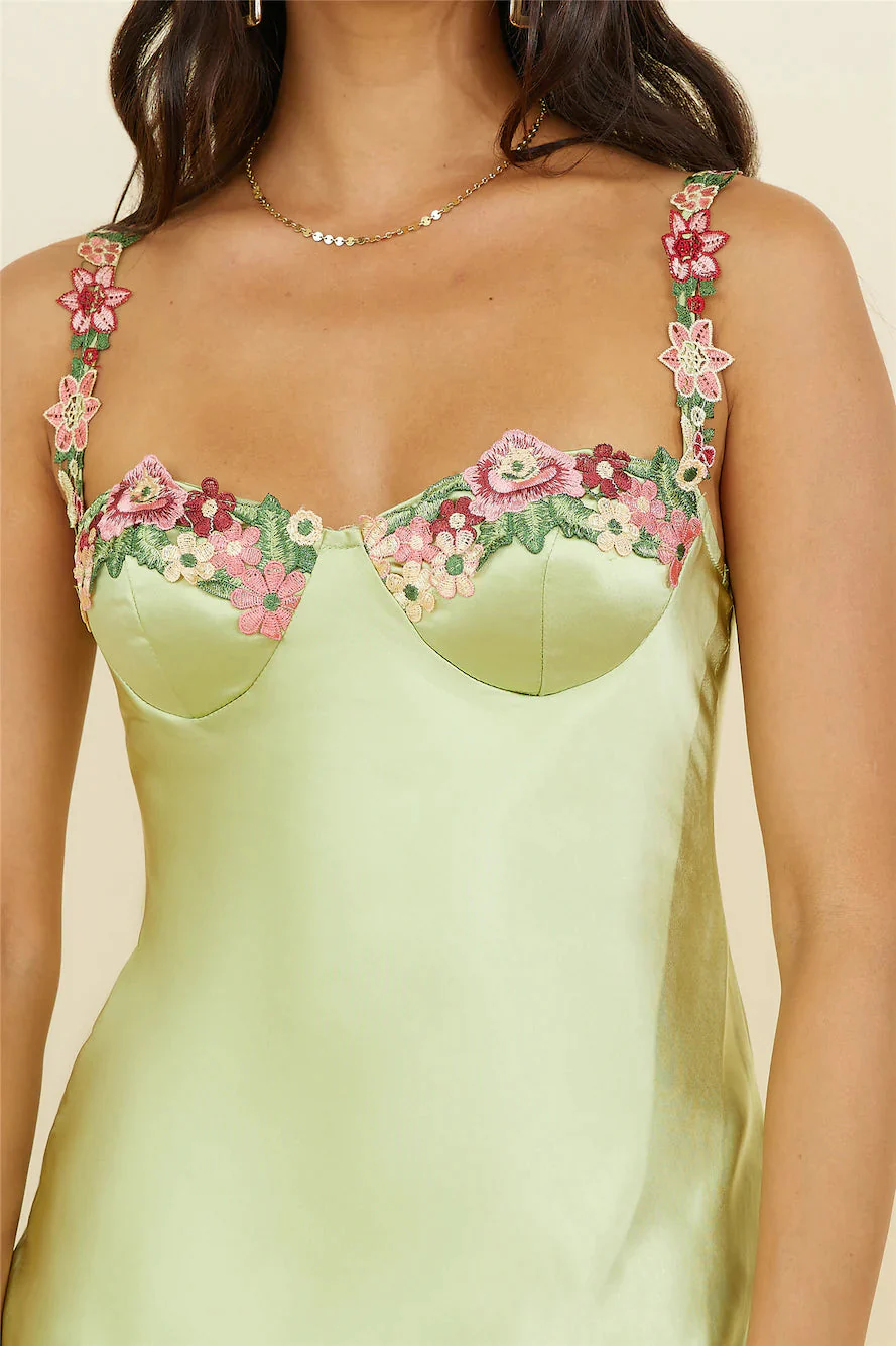 Magnetic Forces Maxi Dress Green