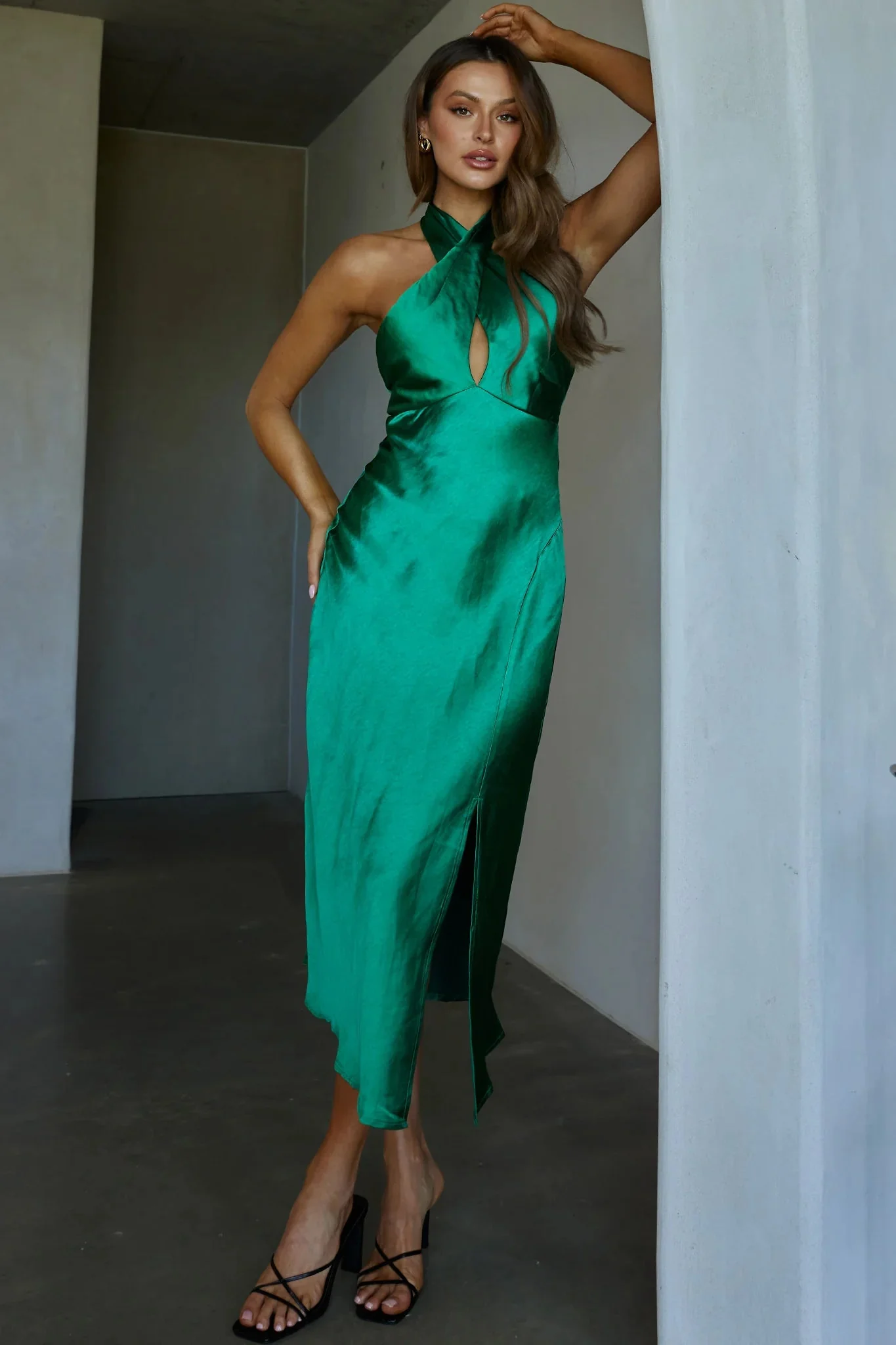 Je Reve Twist Halterneck Midi Dress Green