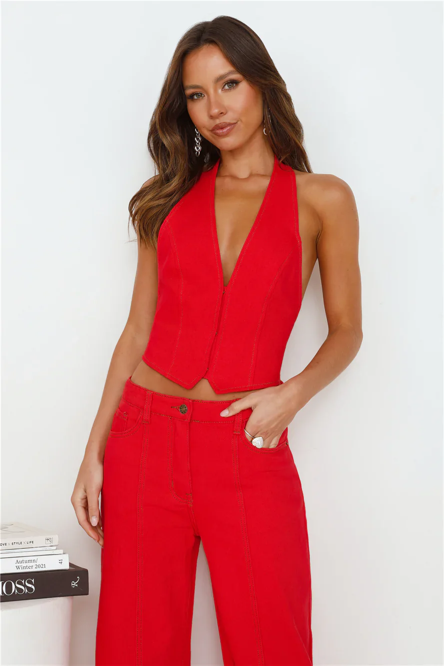 Je Suis Halter Crimson