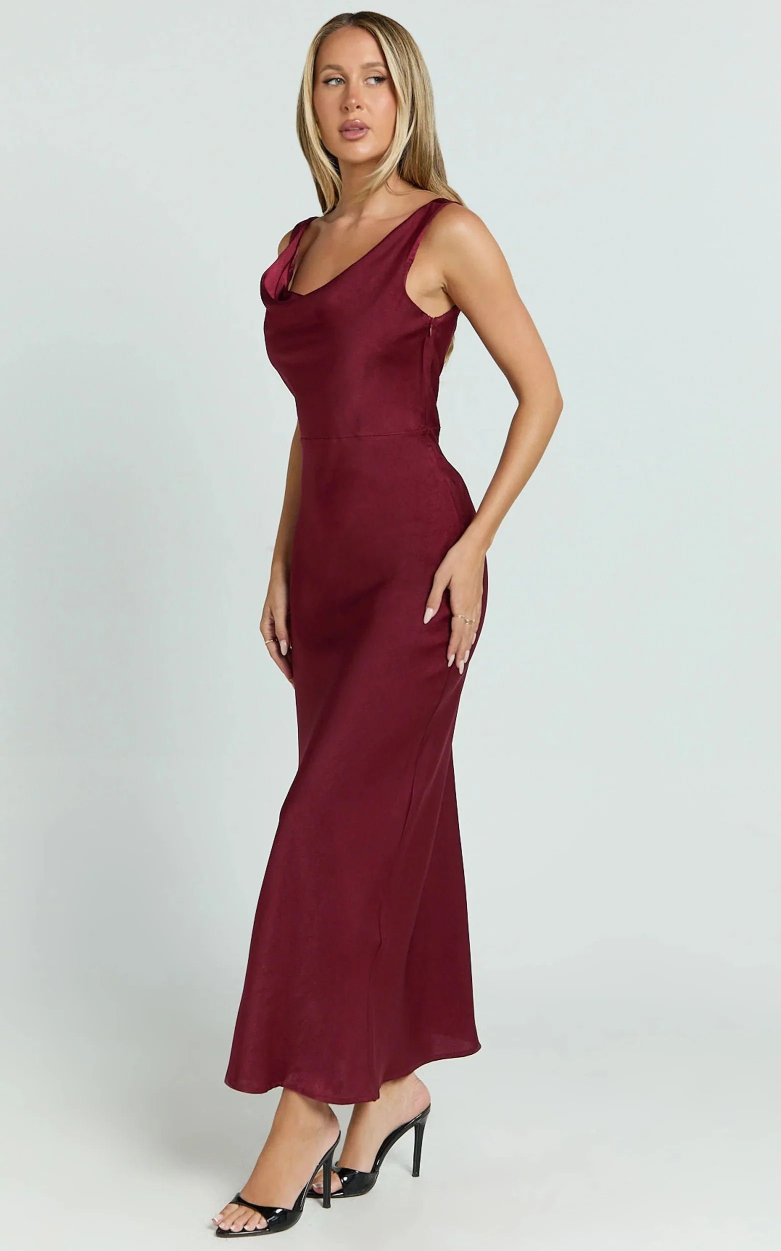Dara Midi Dress Low Neck Sleeveless Slip Dress in Wine
