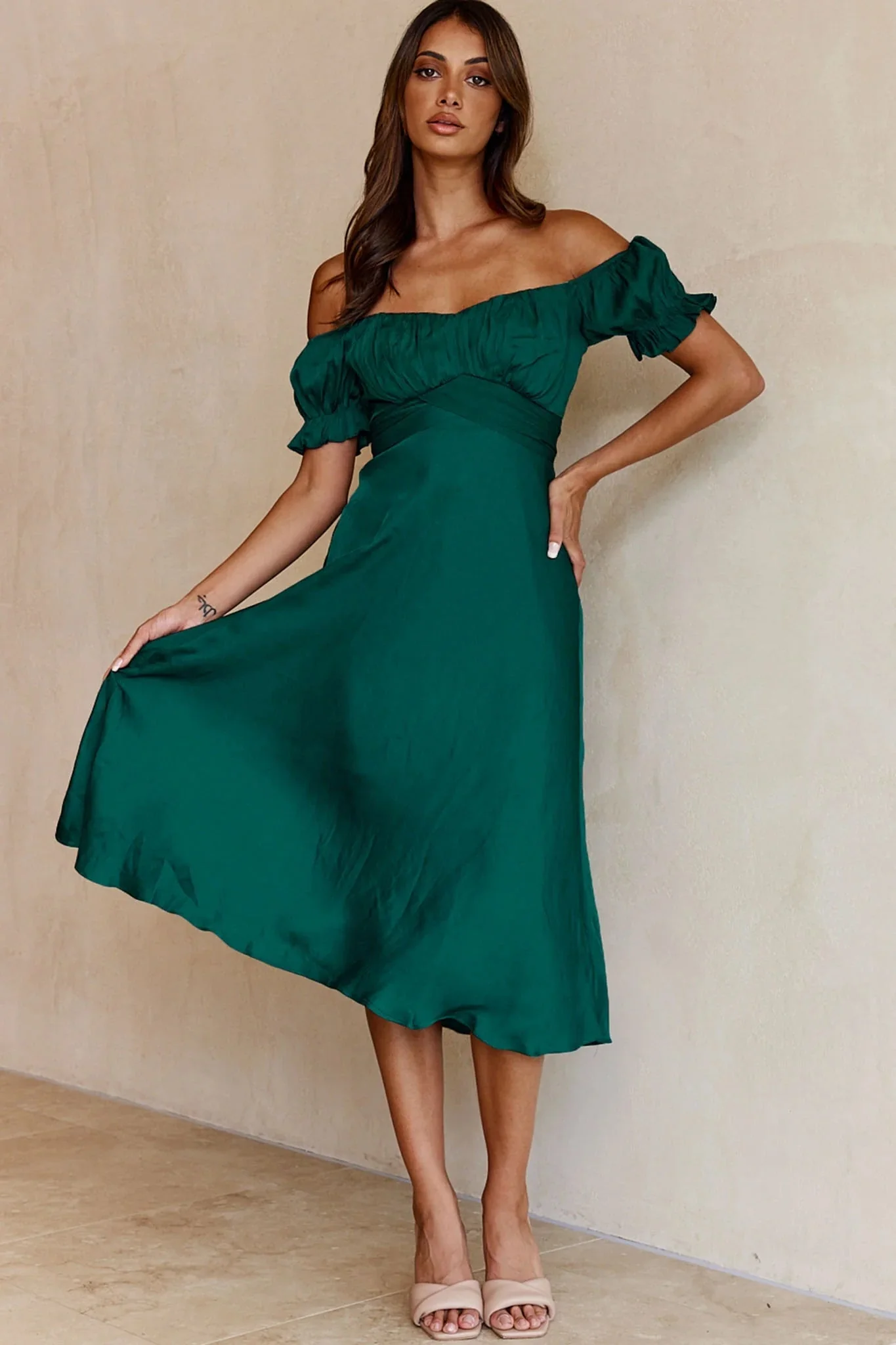 Linka Off-Shoulder Tie Back Midi Dress Forest Green