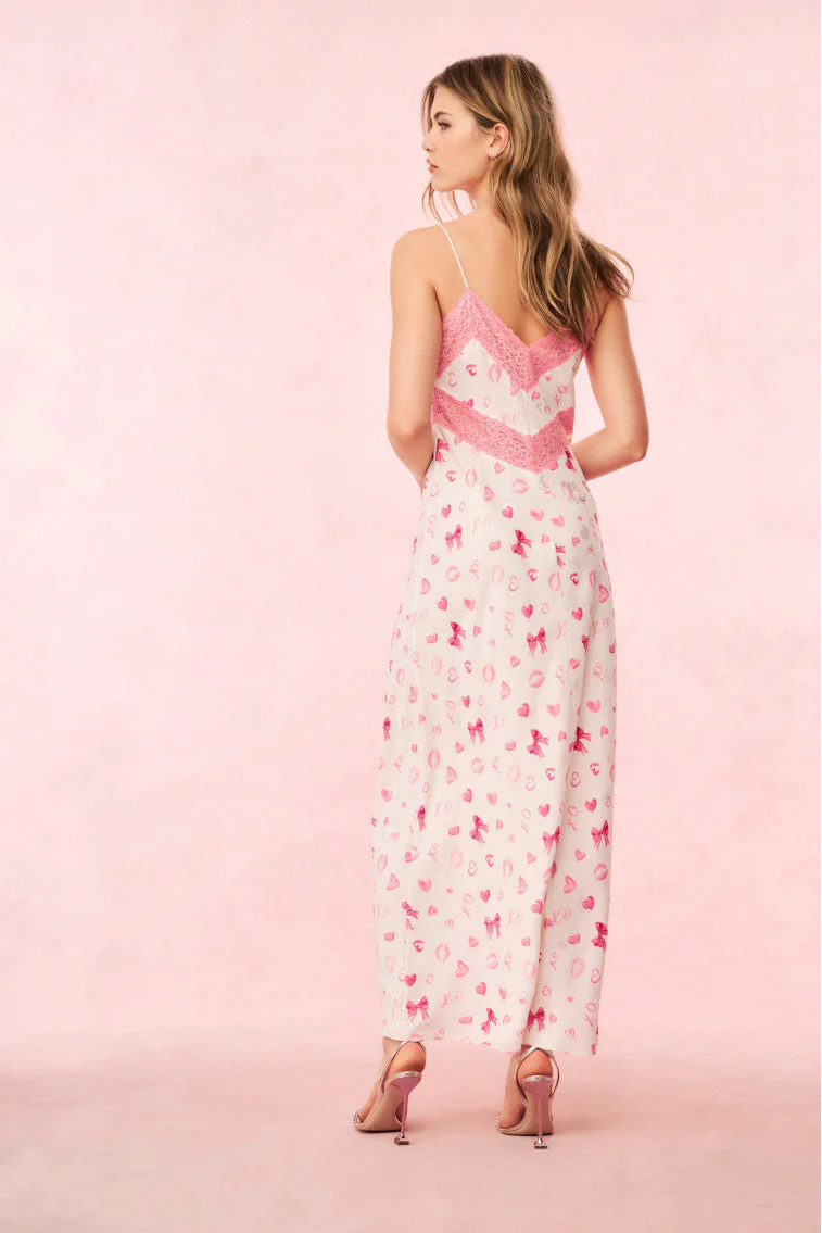 Serita Bow & Kiss Print Maxi Dress