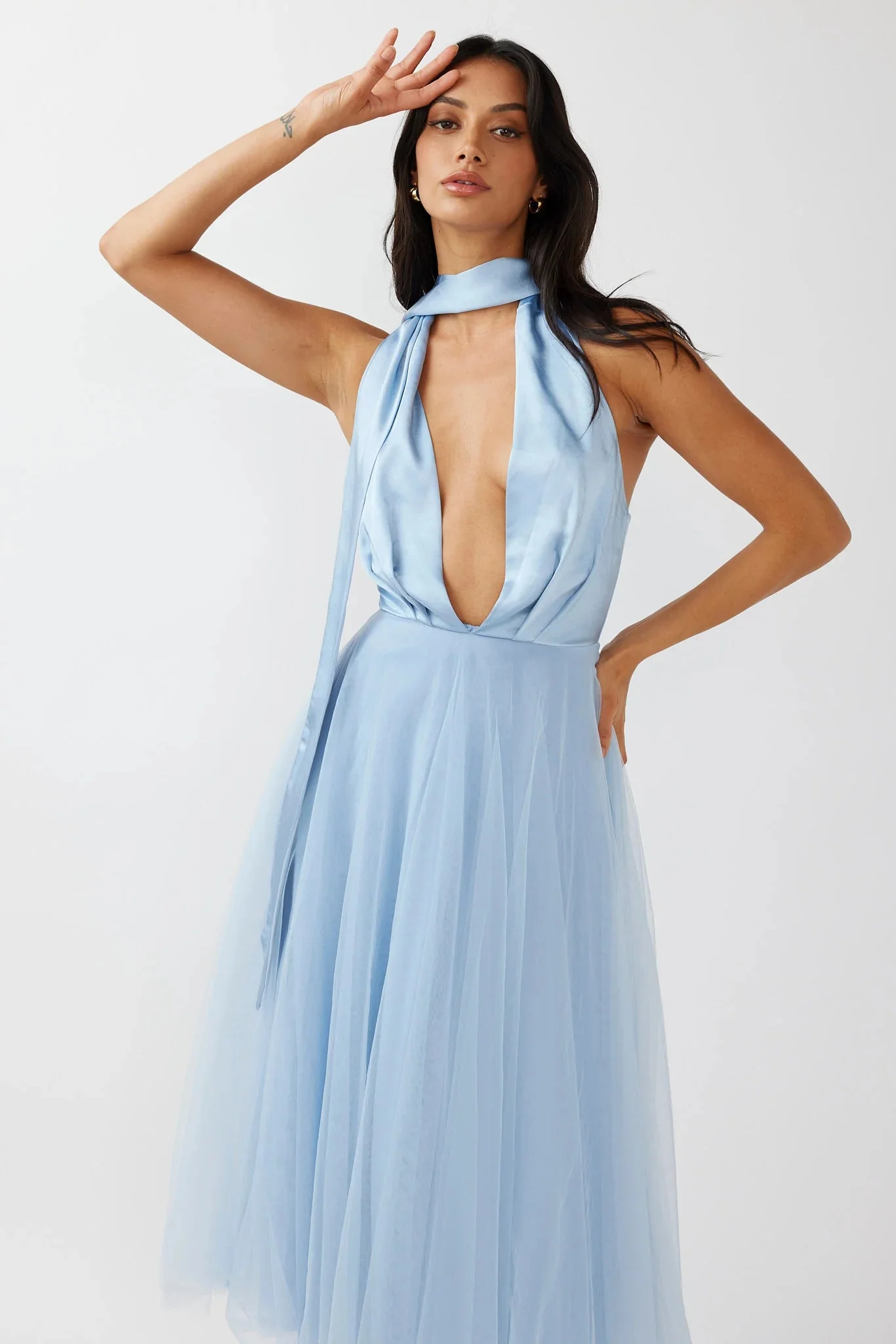 Darci Plunging Neckline Tulle Midi Dress Blue