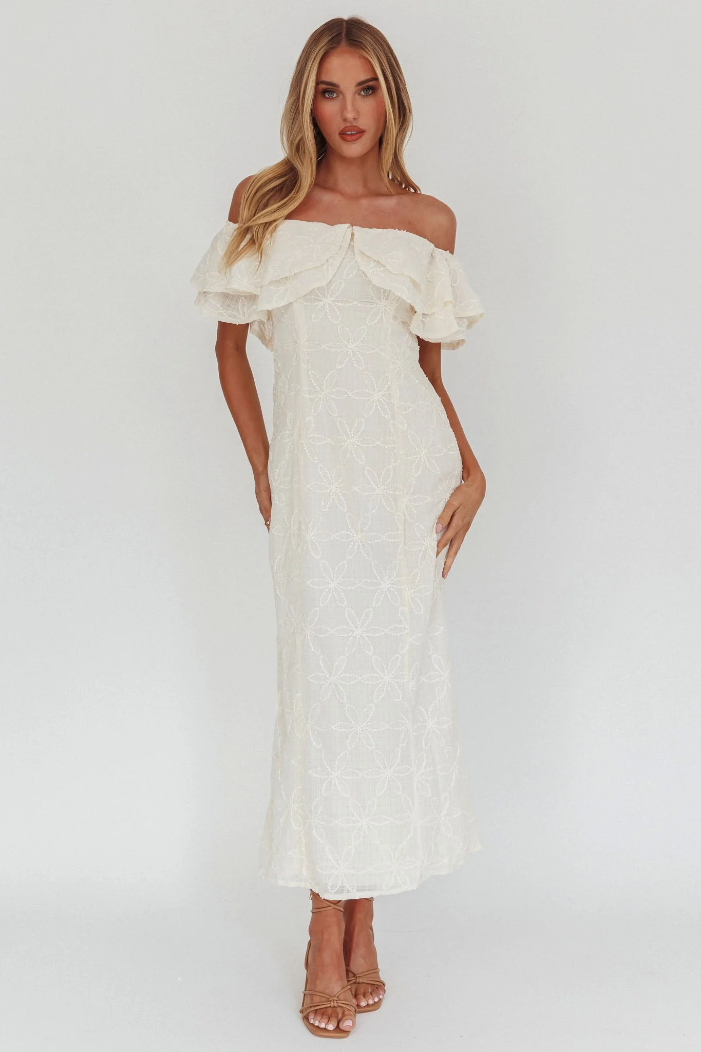 Beauty Within On-Off-Shoulder Maxi Dress Cream