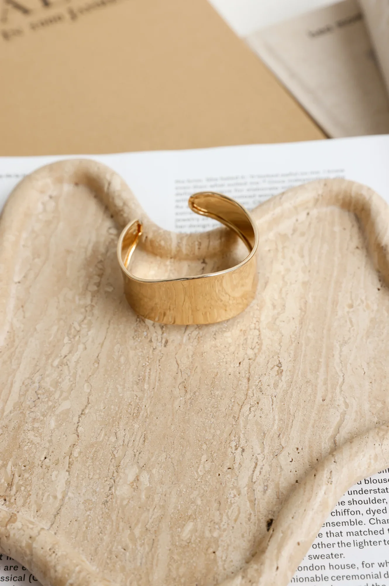 Icon Edit Cuff Bracelet Gold