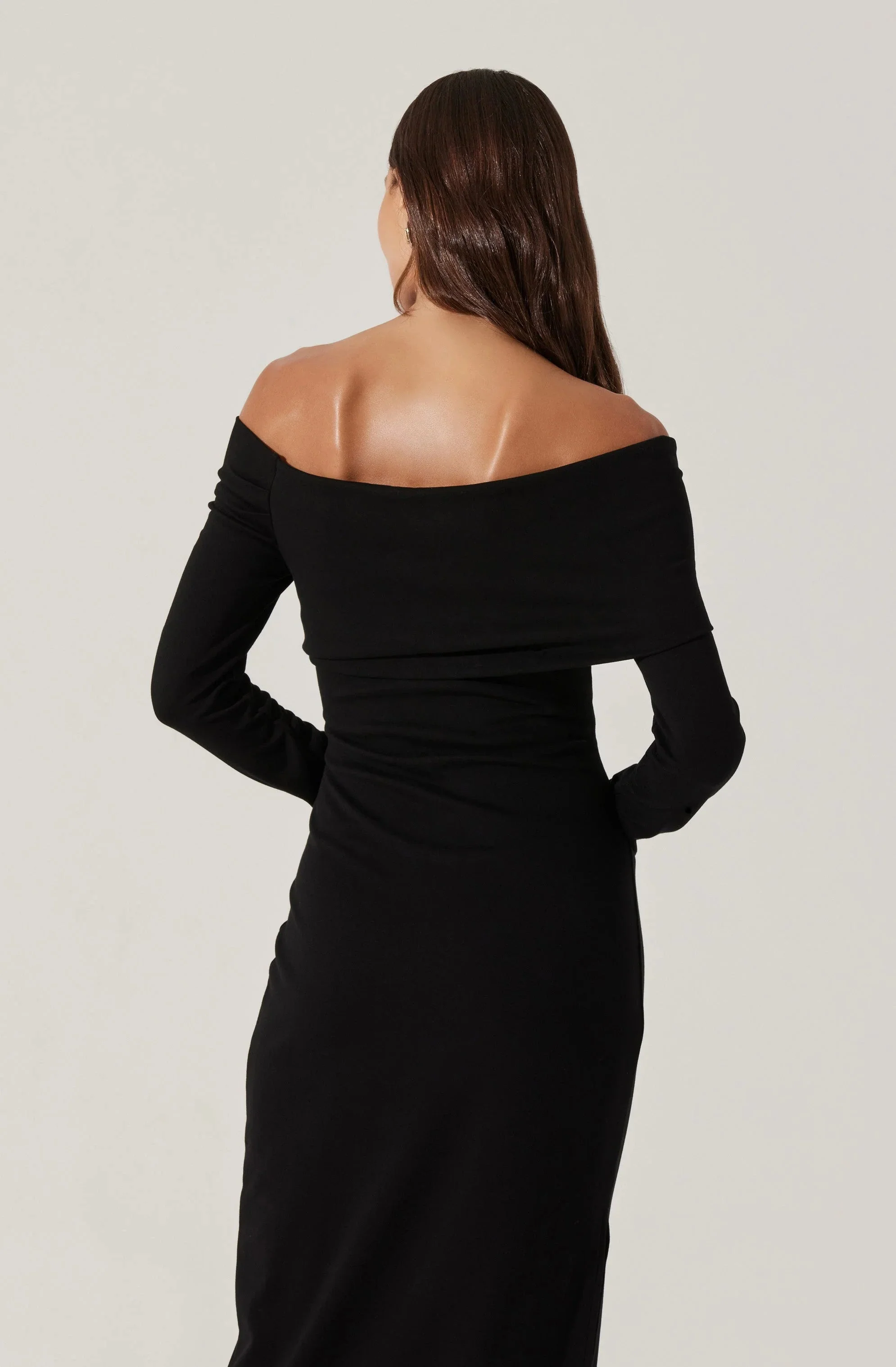 Jada Off Shoulder Midi Dress
