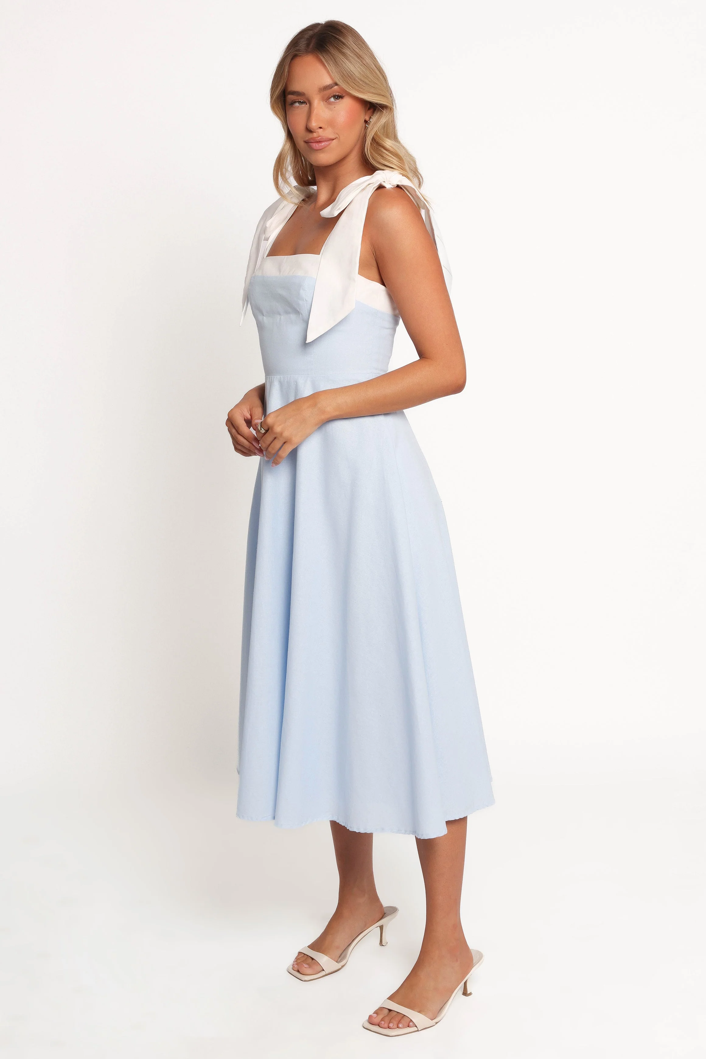Olinda Midi Dress - Pale Blue/White