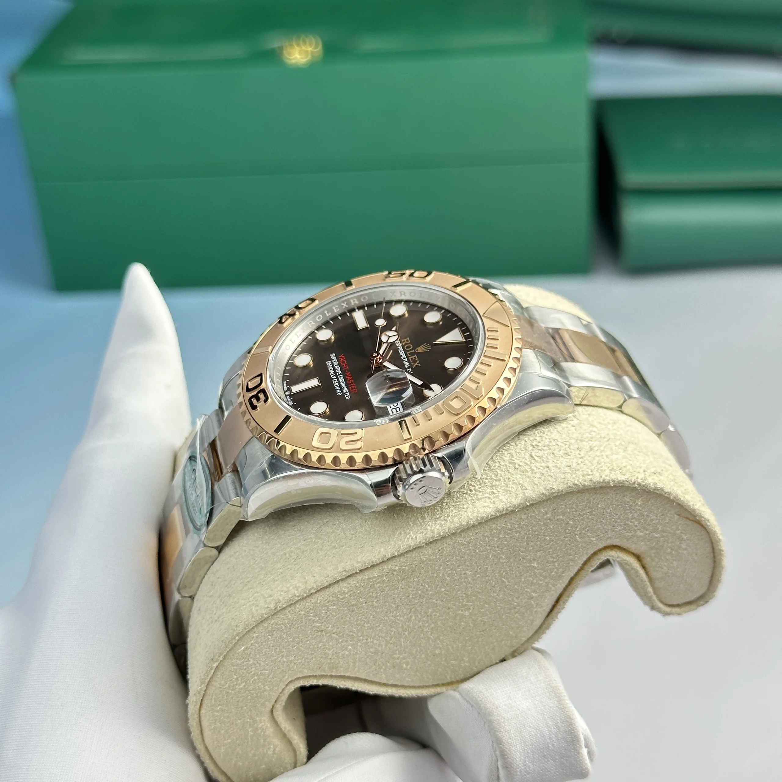 Rolex Yacht-Master 40mm Chocolate Dial 126621 - Bestter Watches