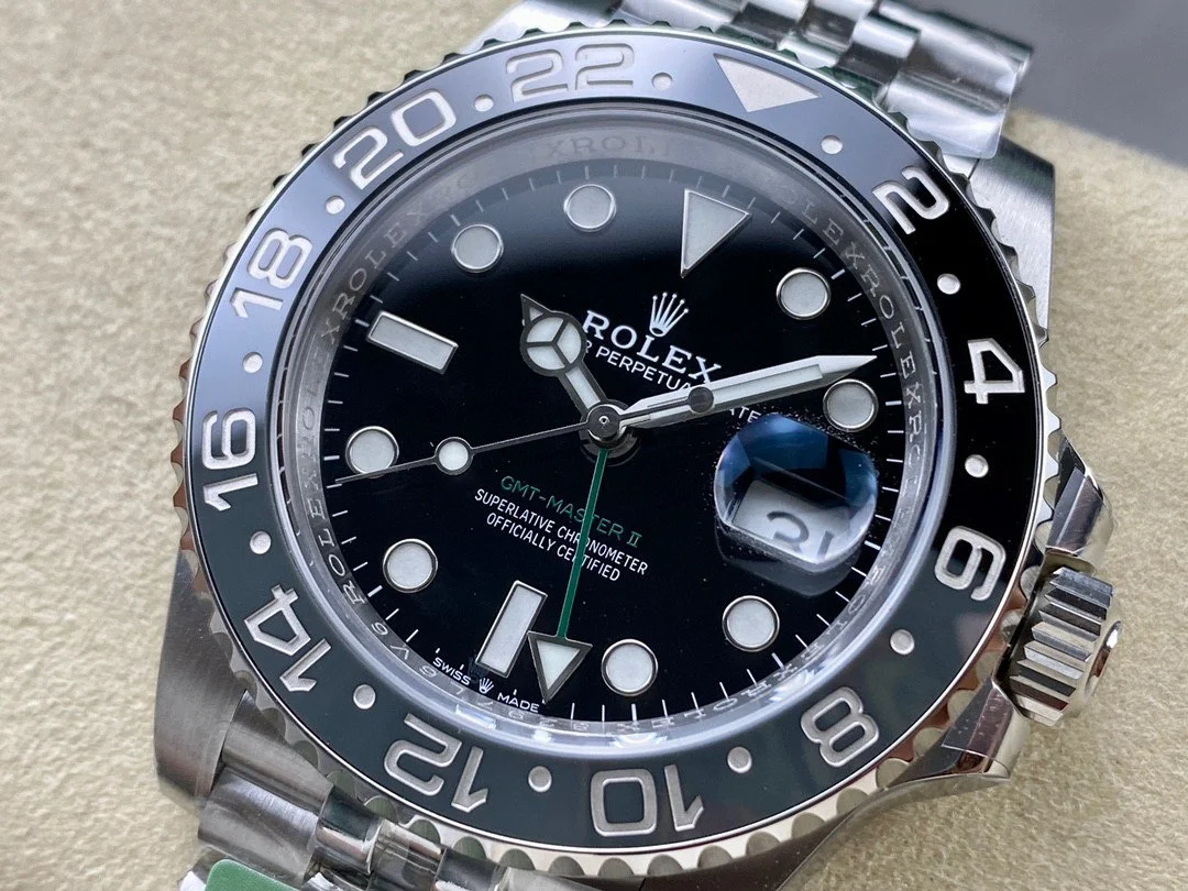Superclone Rolex GMT-Master II 126710GRNR  Bruce Wayne  Jubilee 2024 - Bestter Watches