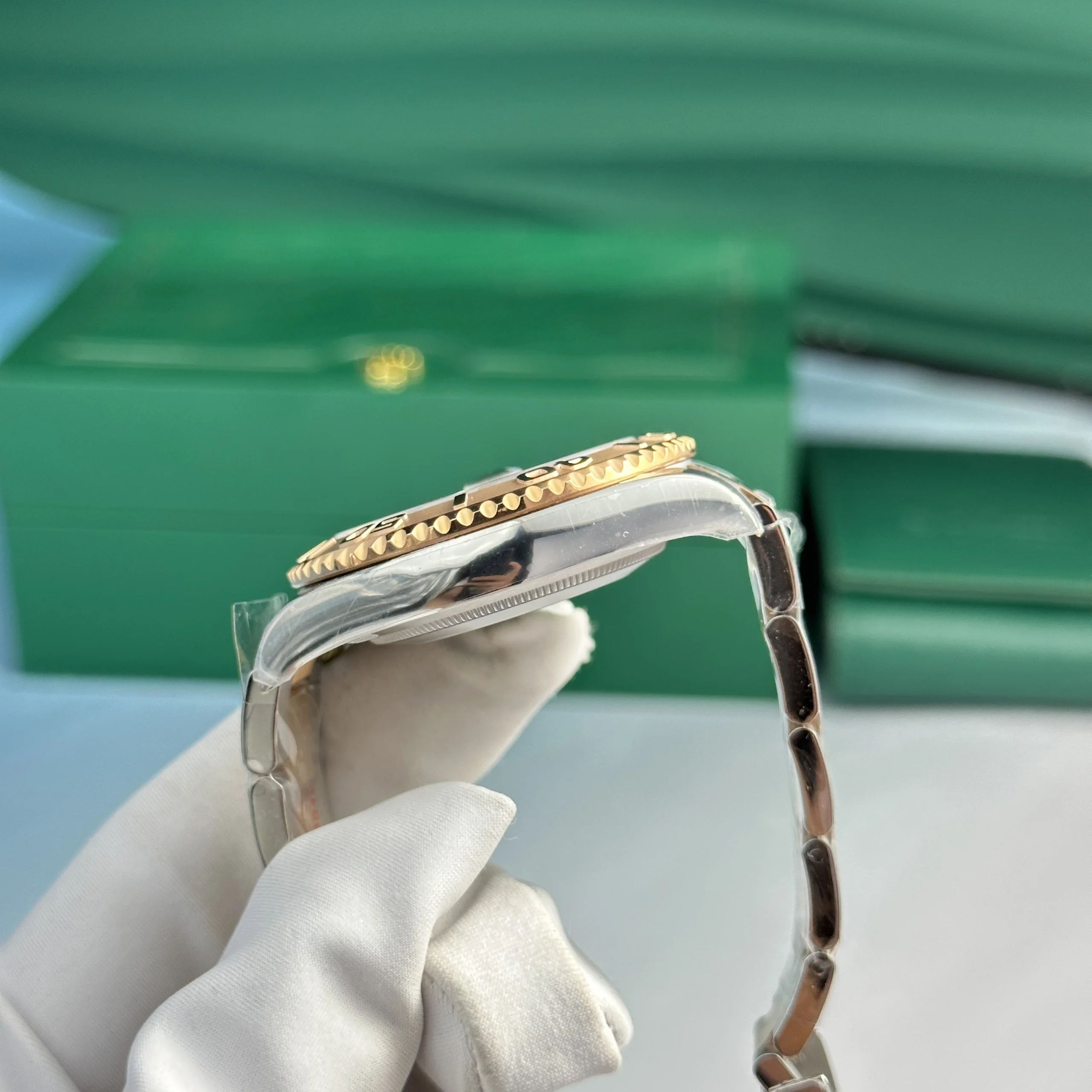 Rolex Yacht-Master 40mm Chocolate Dial 126621 - Bestter Watches