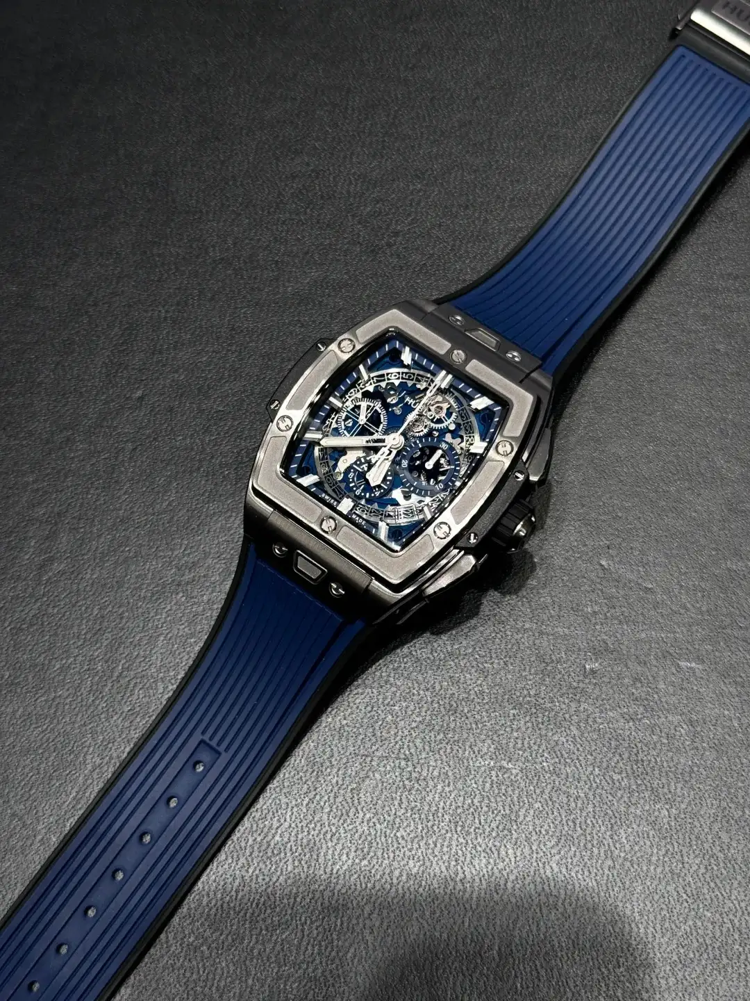Hublot Spirit Of Big Bang Men Automatic Blue Rubber Watch 641.NX.7170.RX - Bestter Watches