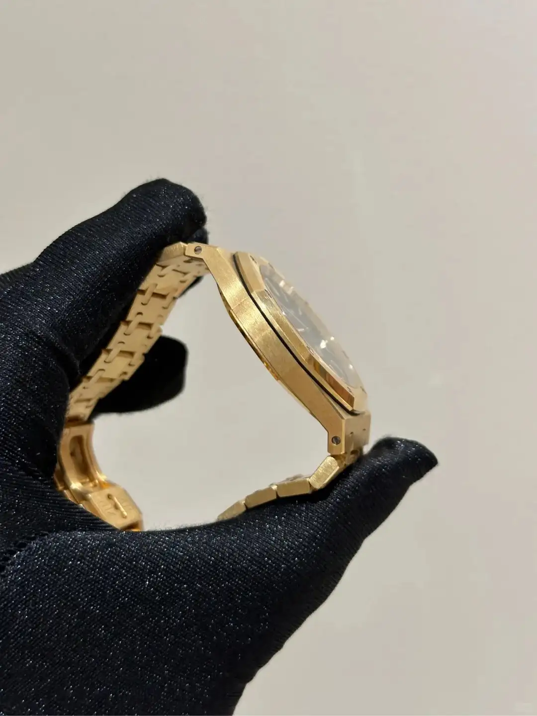 Audemars Piguet Royal Oak Jumbo Extra-Thin Blue 15202BA.OO.1240BA.01 - Bestter Watches