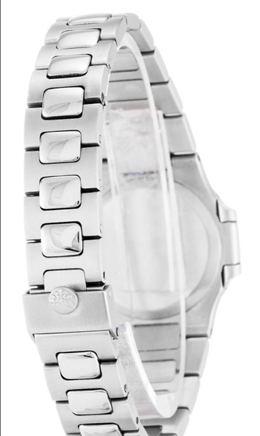 Patek Philippe Nautilus 4700/1 Women Quartz 30 MM - Bestter Watches