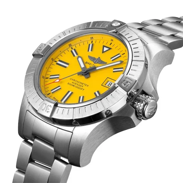 Breitling Avenger Men Automatic Yellow Stainless Steel Watch A17319101I1A1 - Bestter Watches